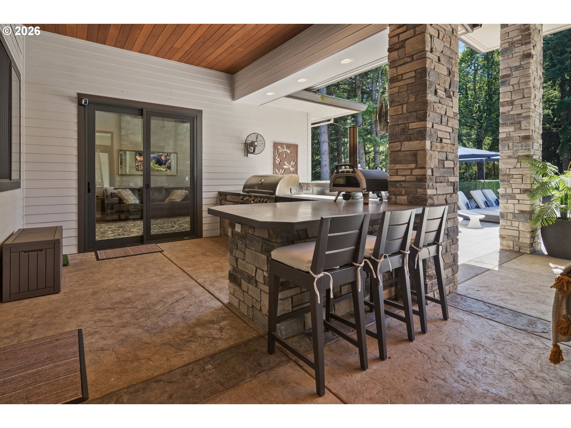 27207 SW PETES MOUNTAIN RD