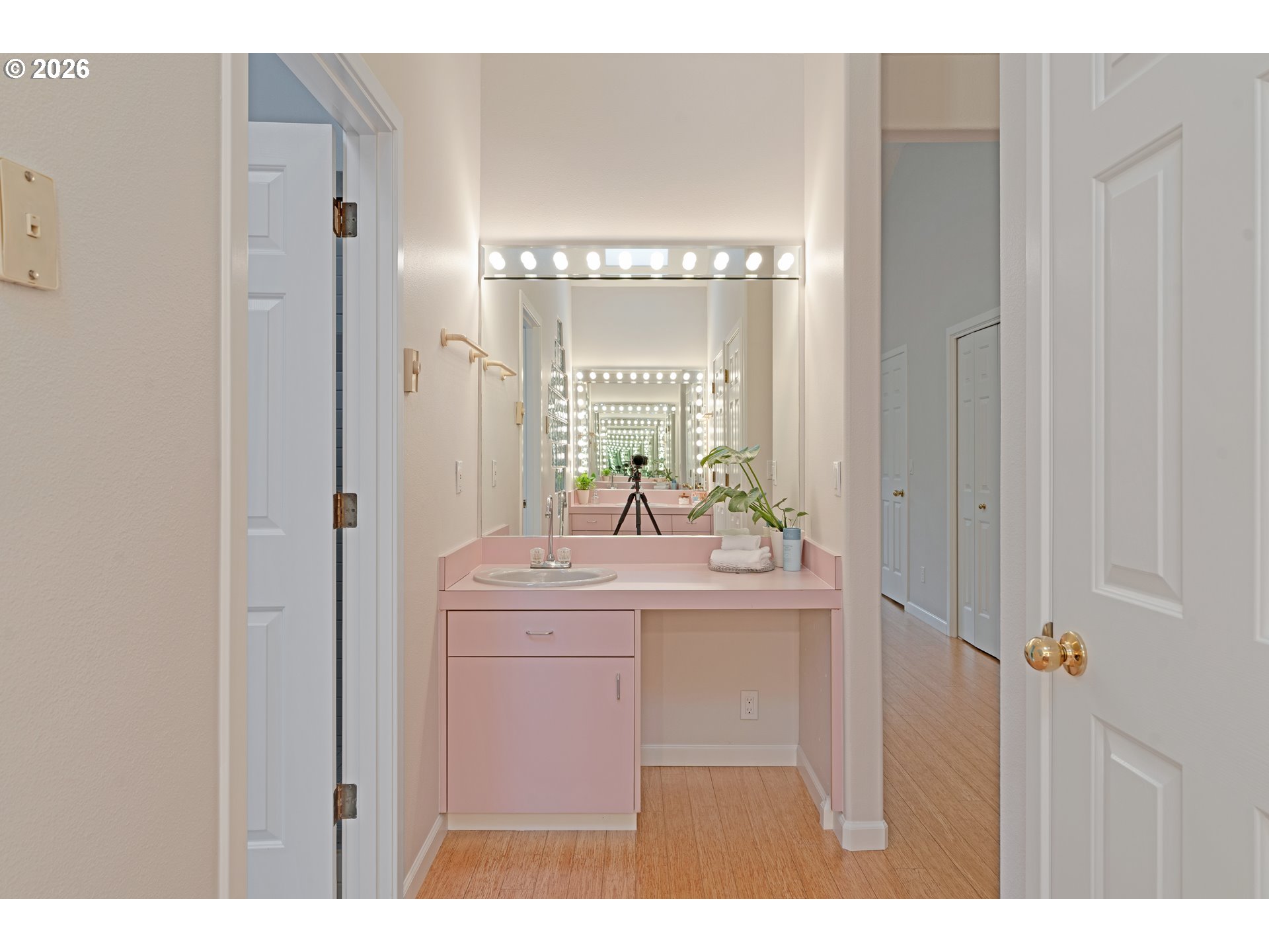 431 SW COLONY DR