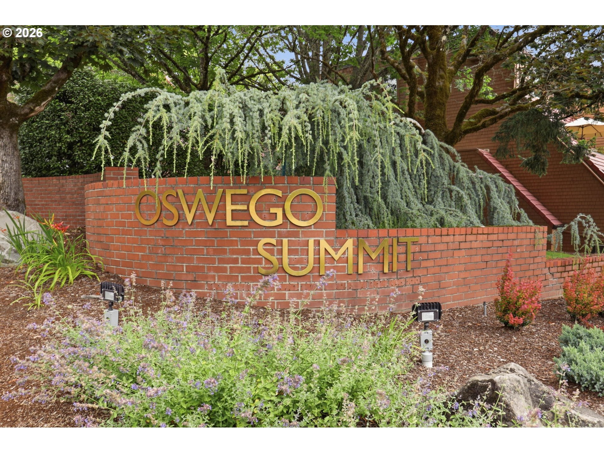 65 OSWEGO SMT
