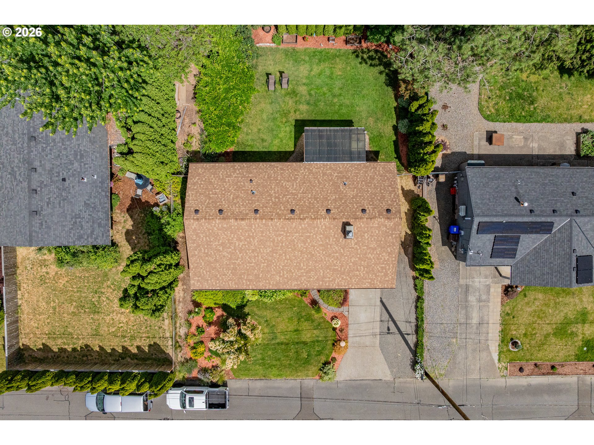 200 SE EVELYN AVE