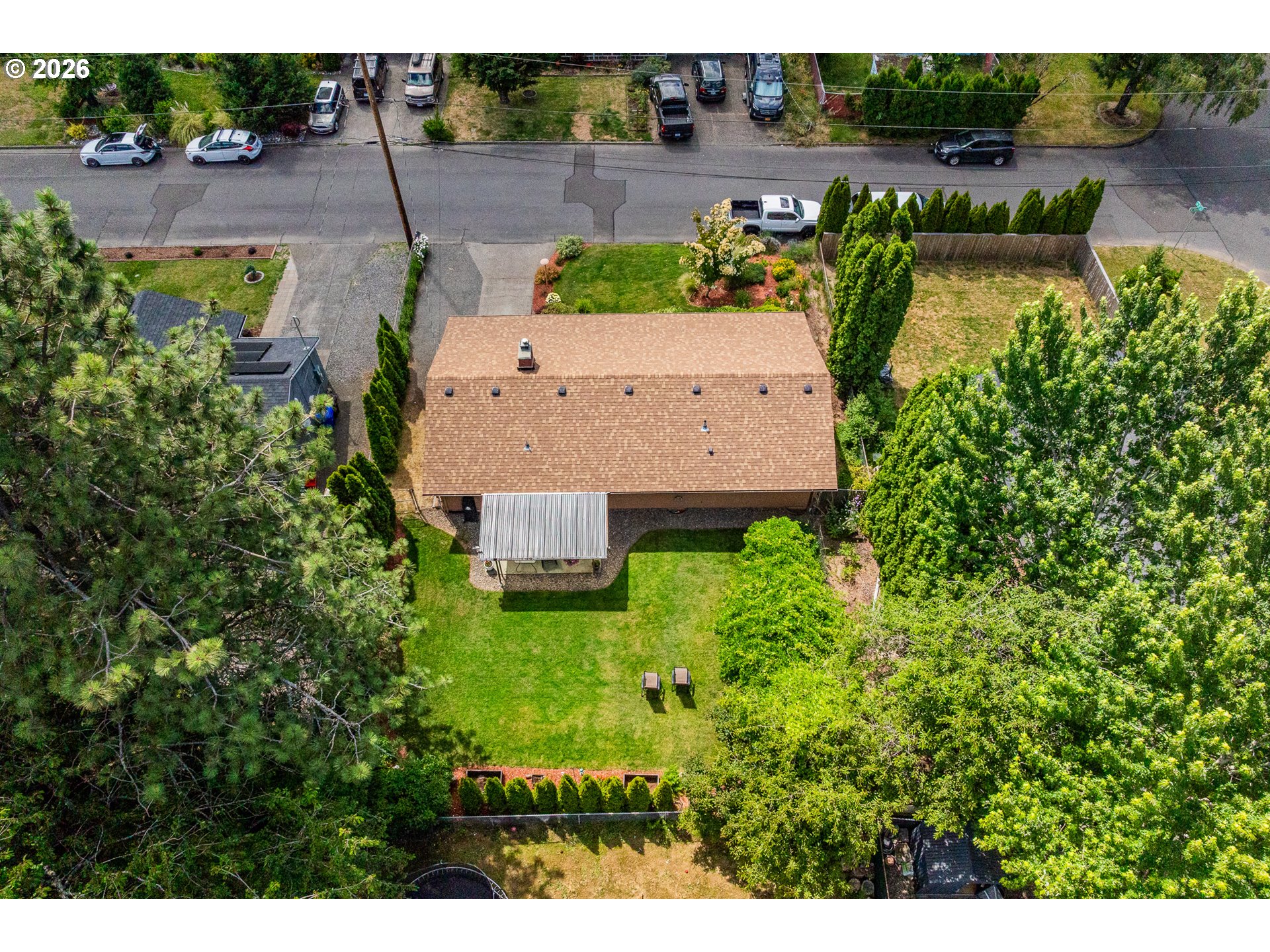 200 SE EVELYN AVE