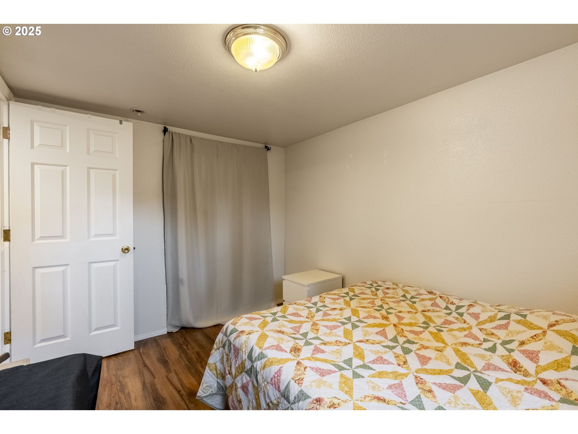 1215 NE 80TH AVE