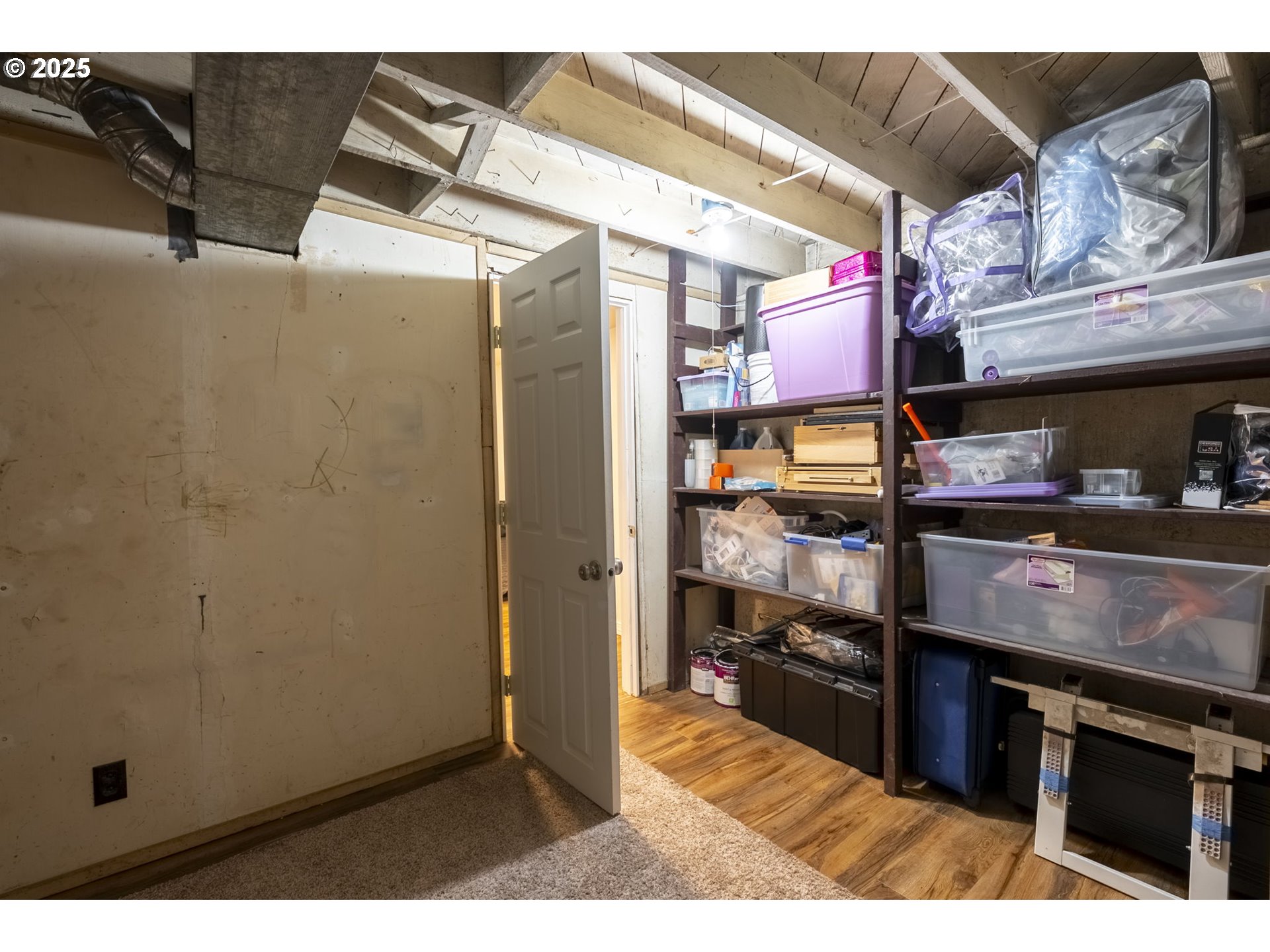 1215 NE 80TH AVE