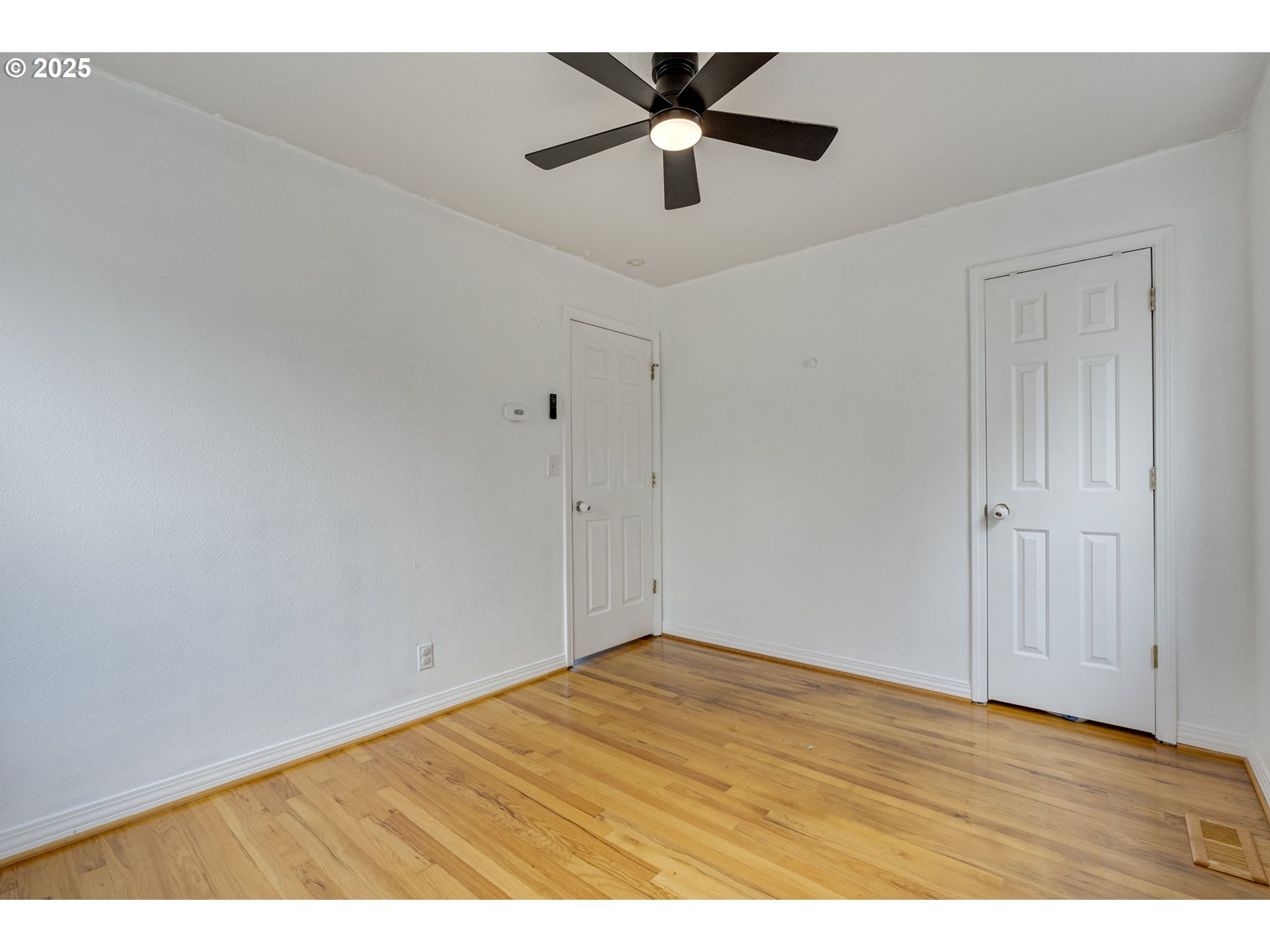 1215 NE 80TH AVE