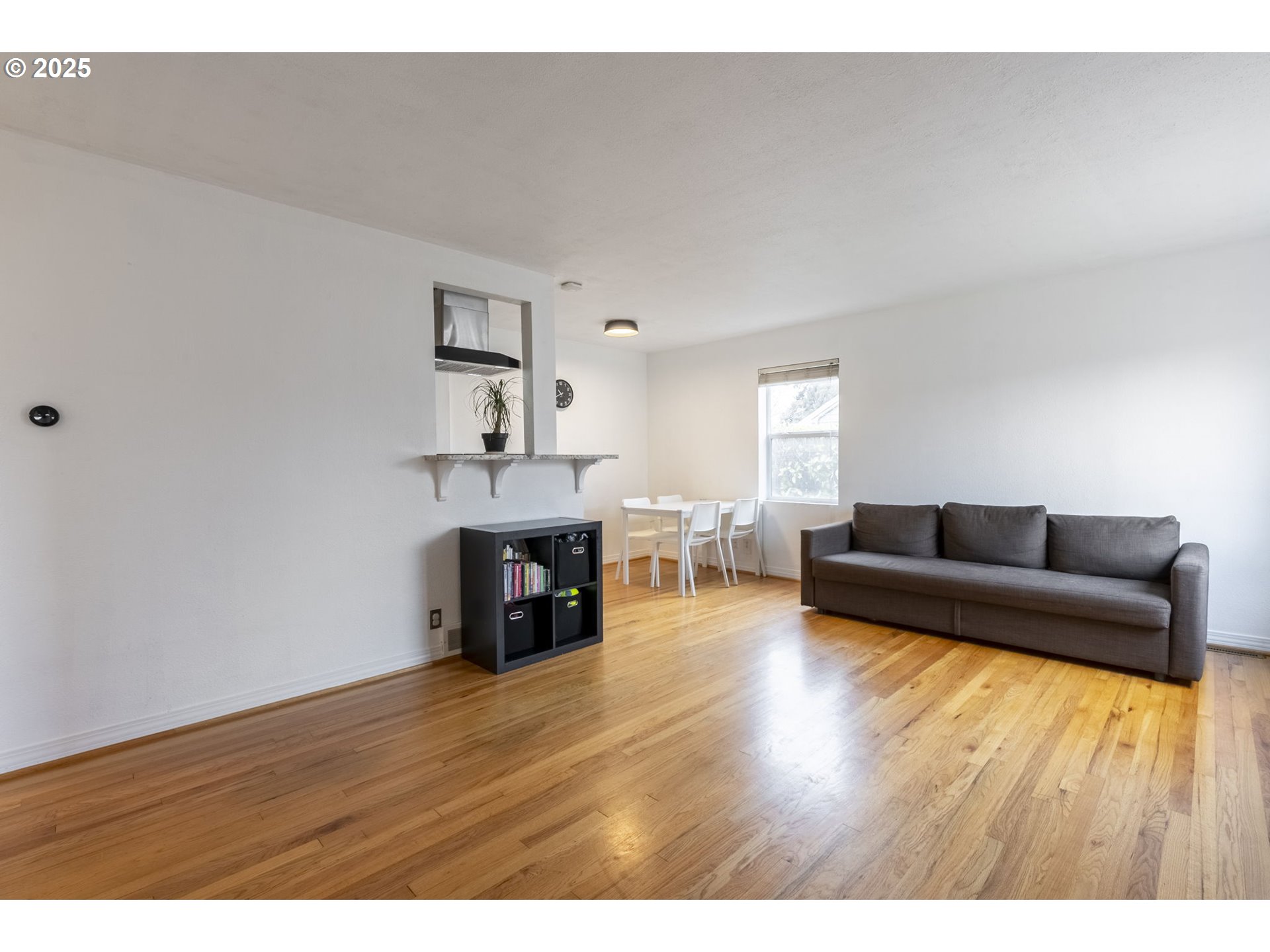 1215 NE 80TH AVE