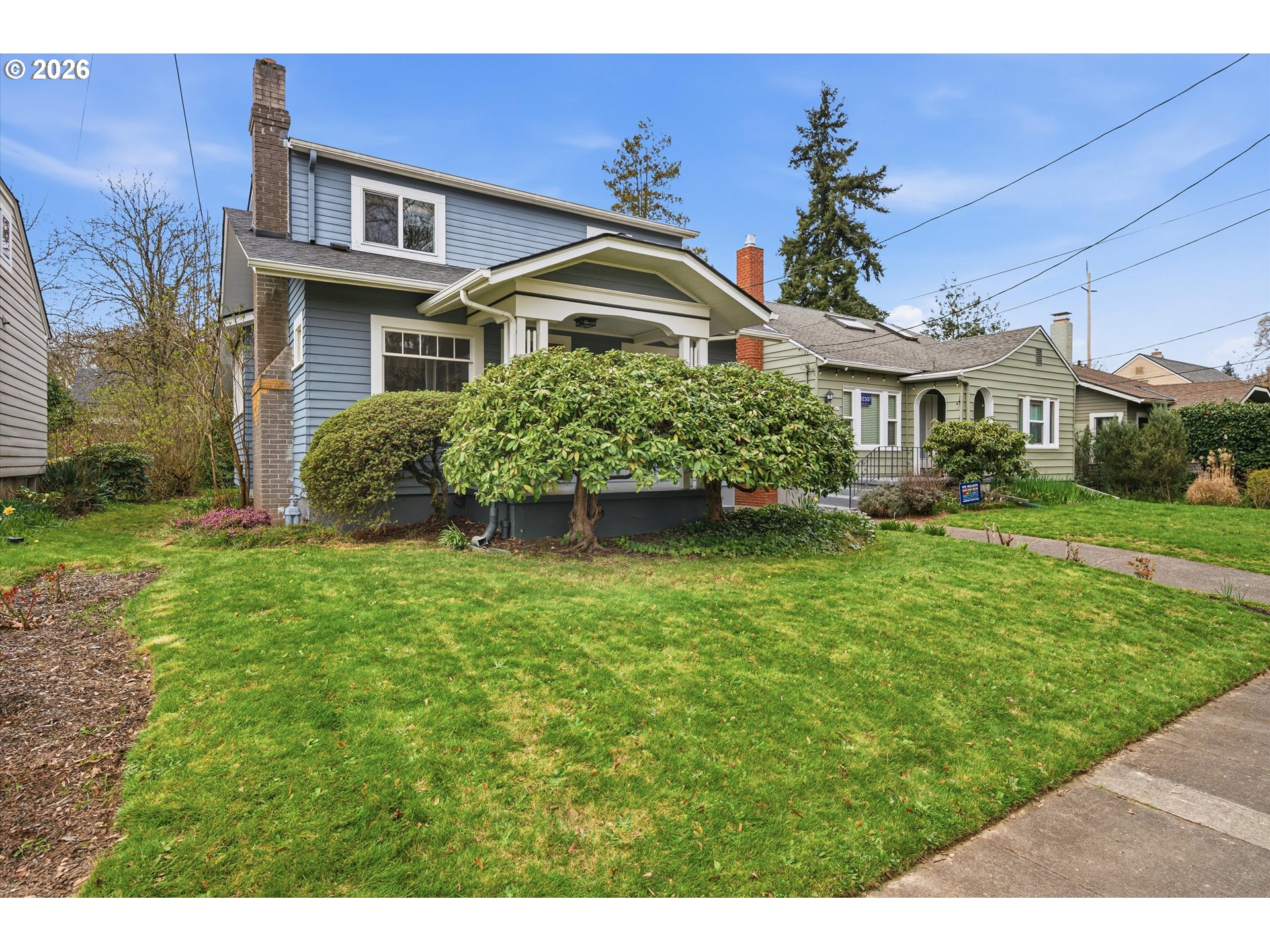 2801 NE 35TH PL