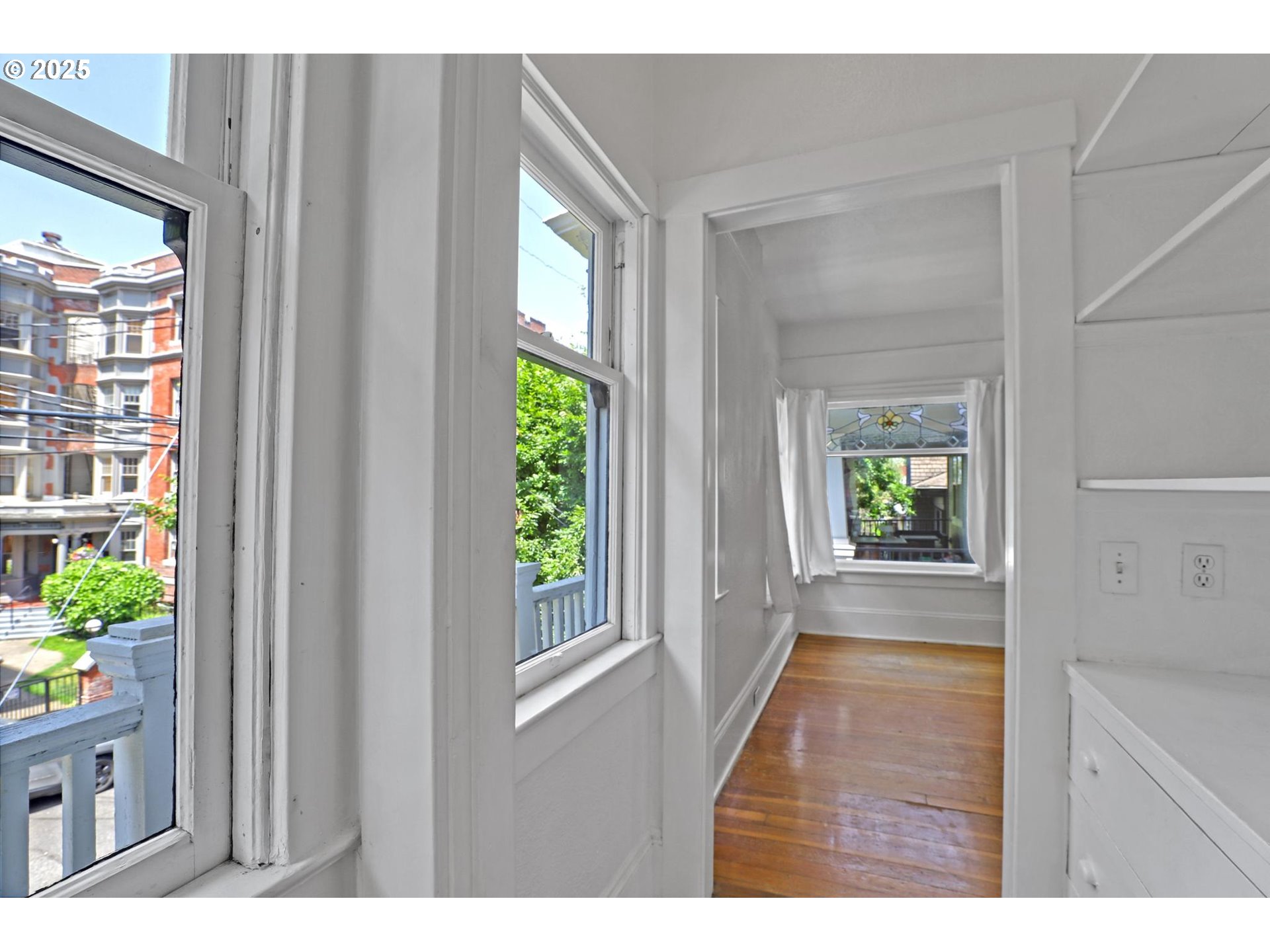 26 NW 22ND PL