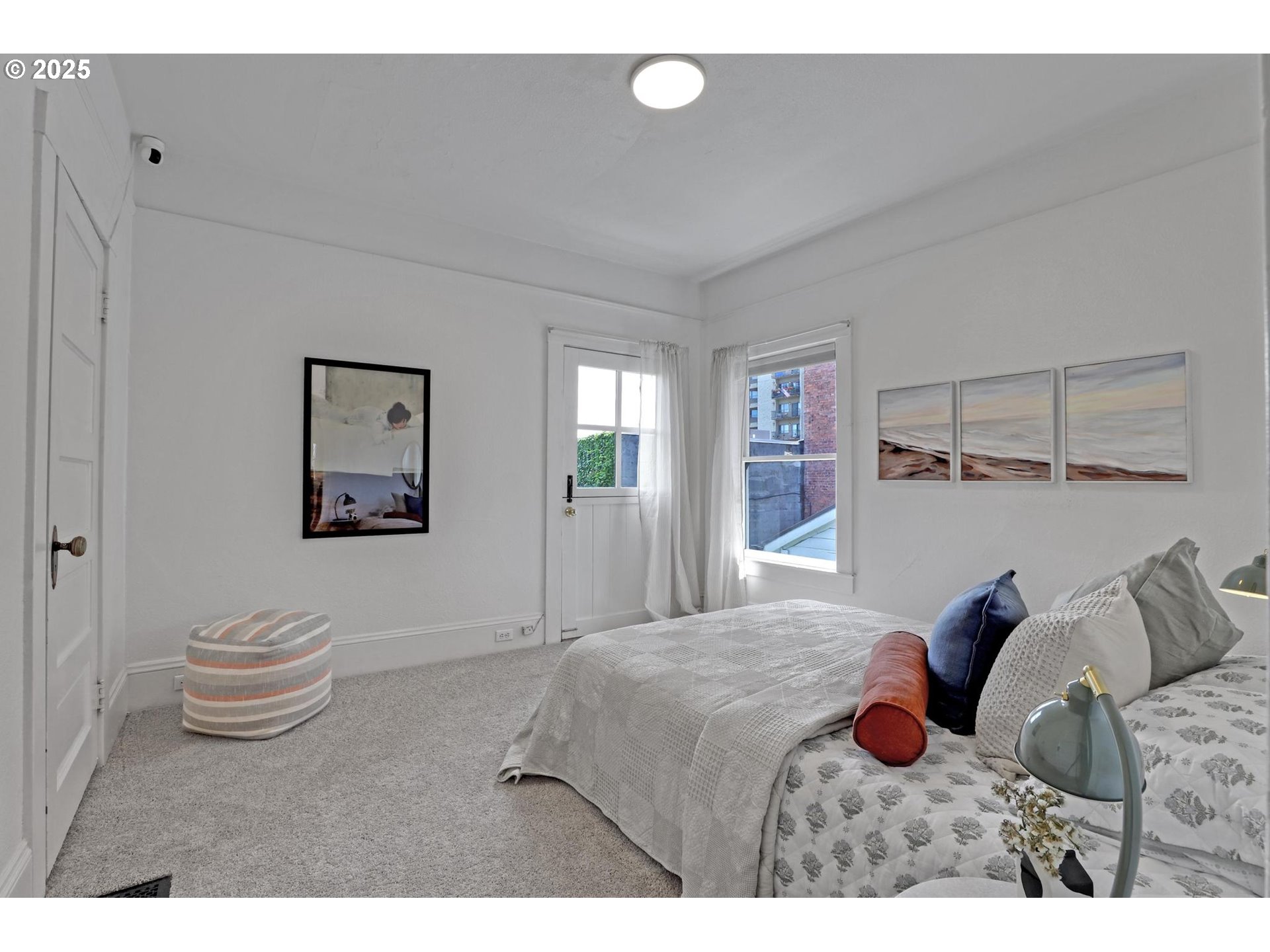 26 NW 22ND PL