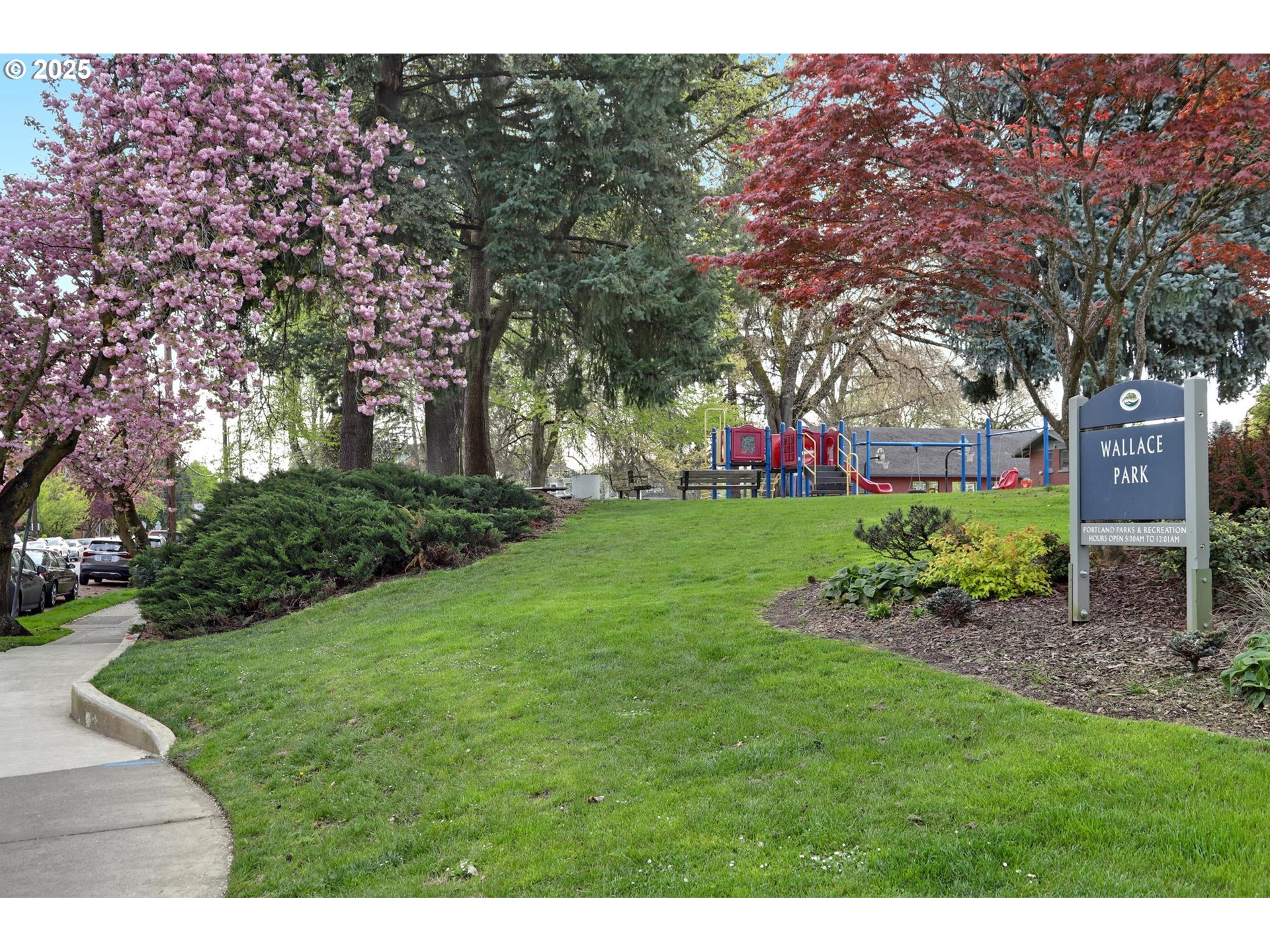 26 NW 22ND PL