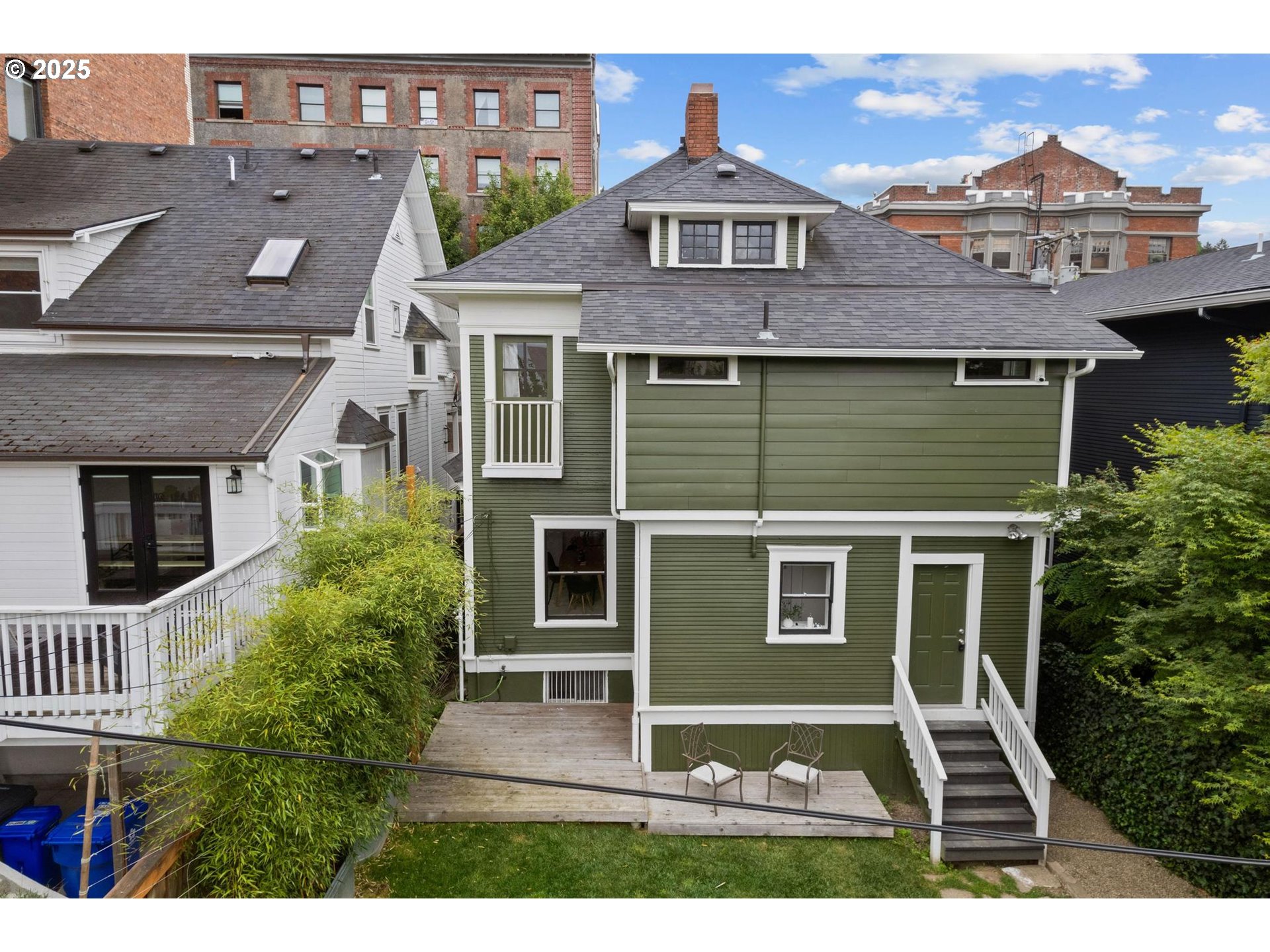 26 NW 22ND PL