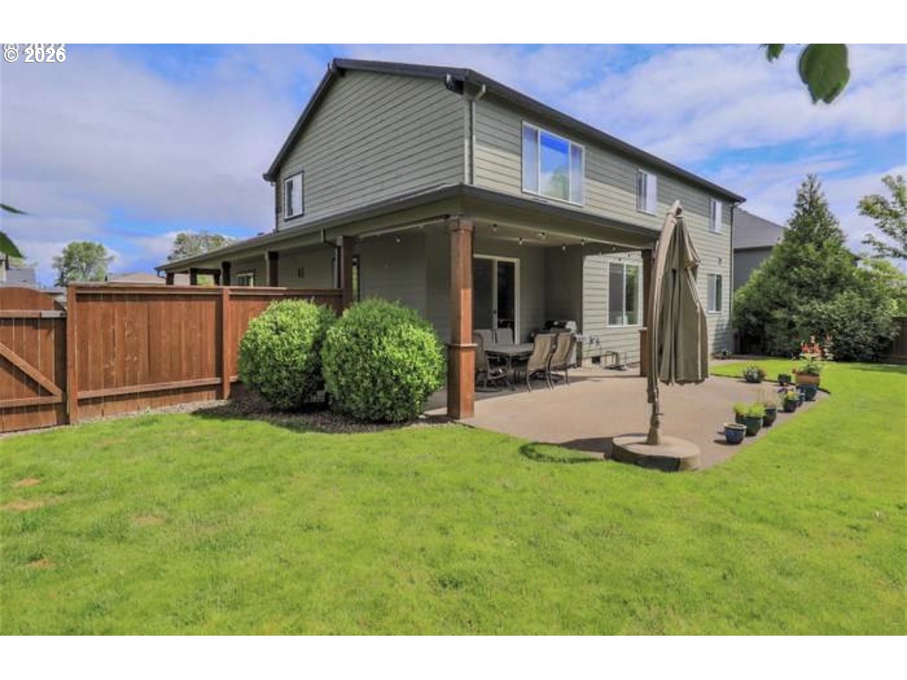 906 36TH PL