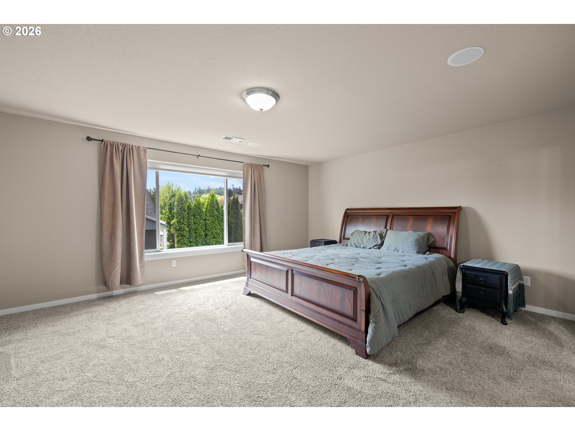906 36TH PL