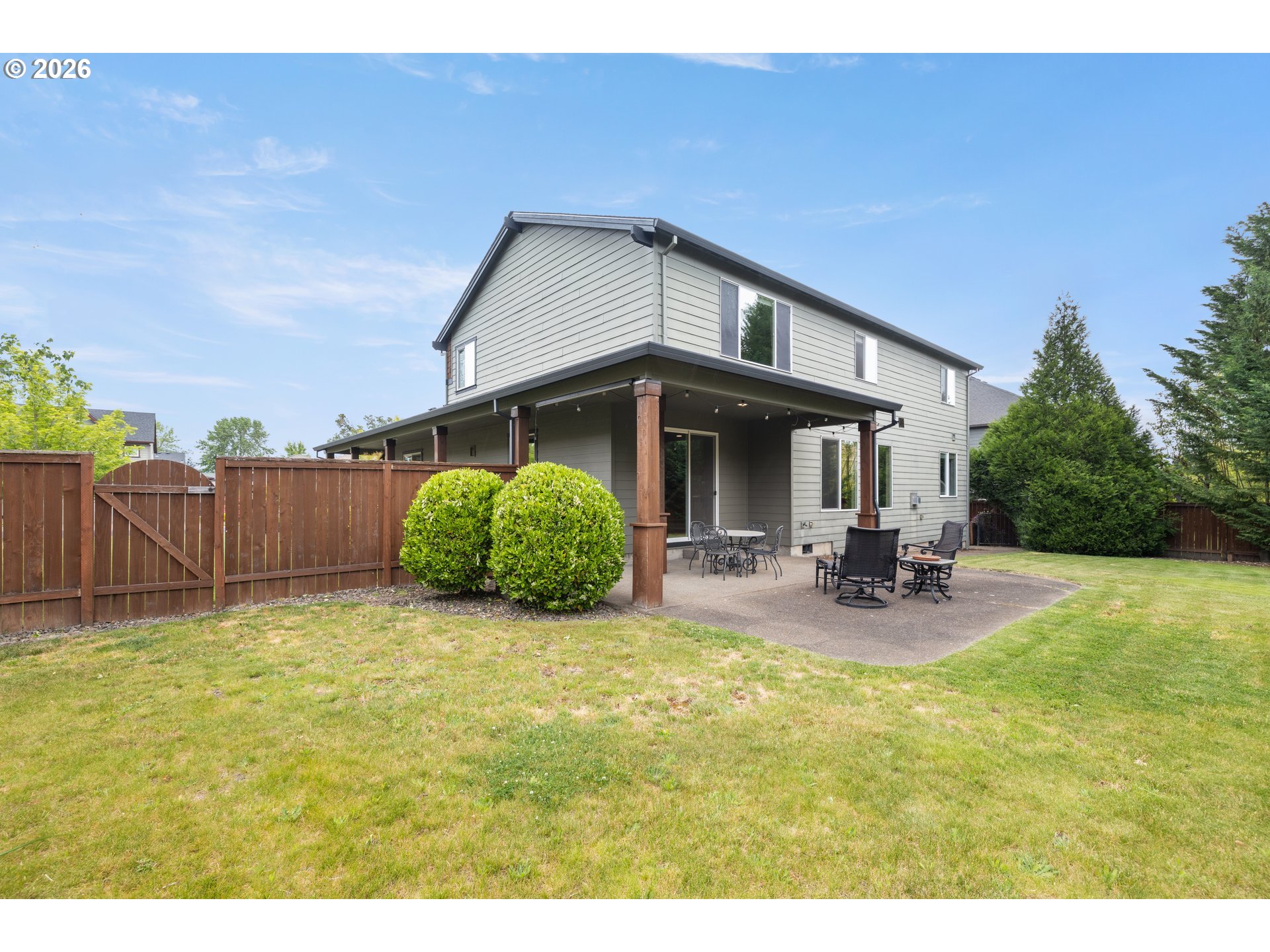 906 36TH PL