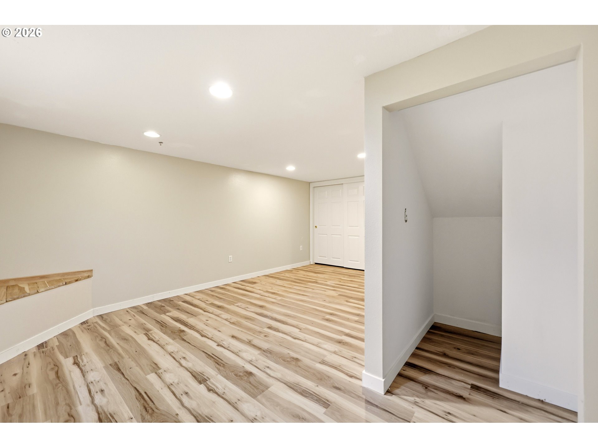 1107 W POWELL BLVD