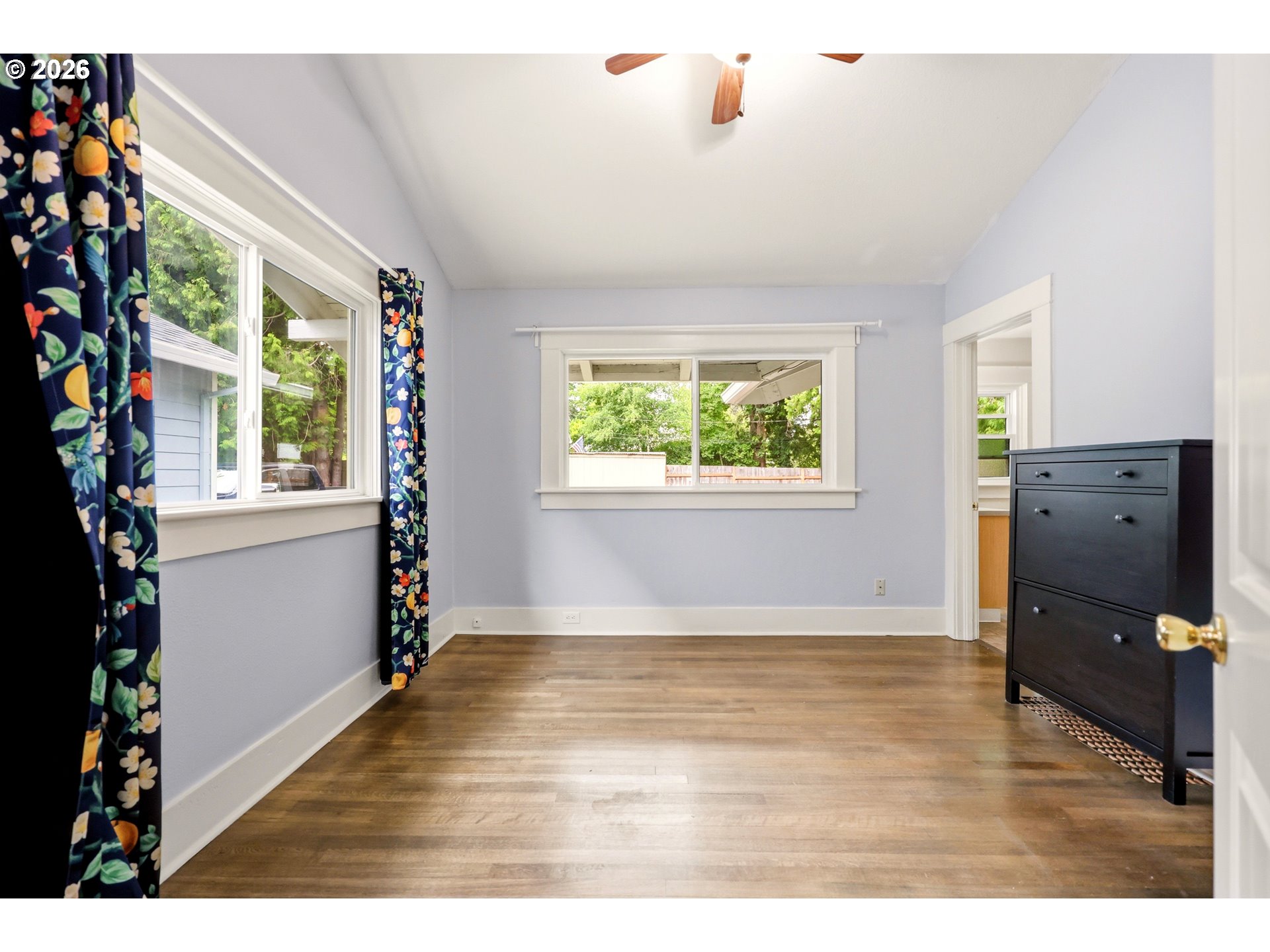 1107 W POWELL BLVD