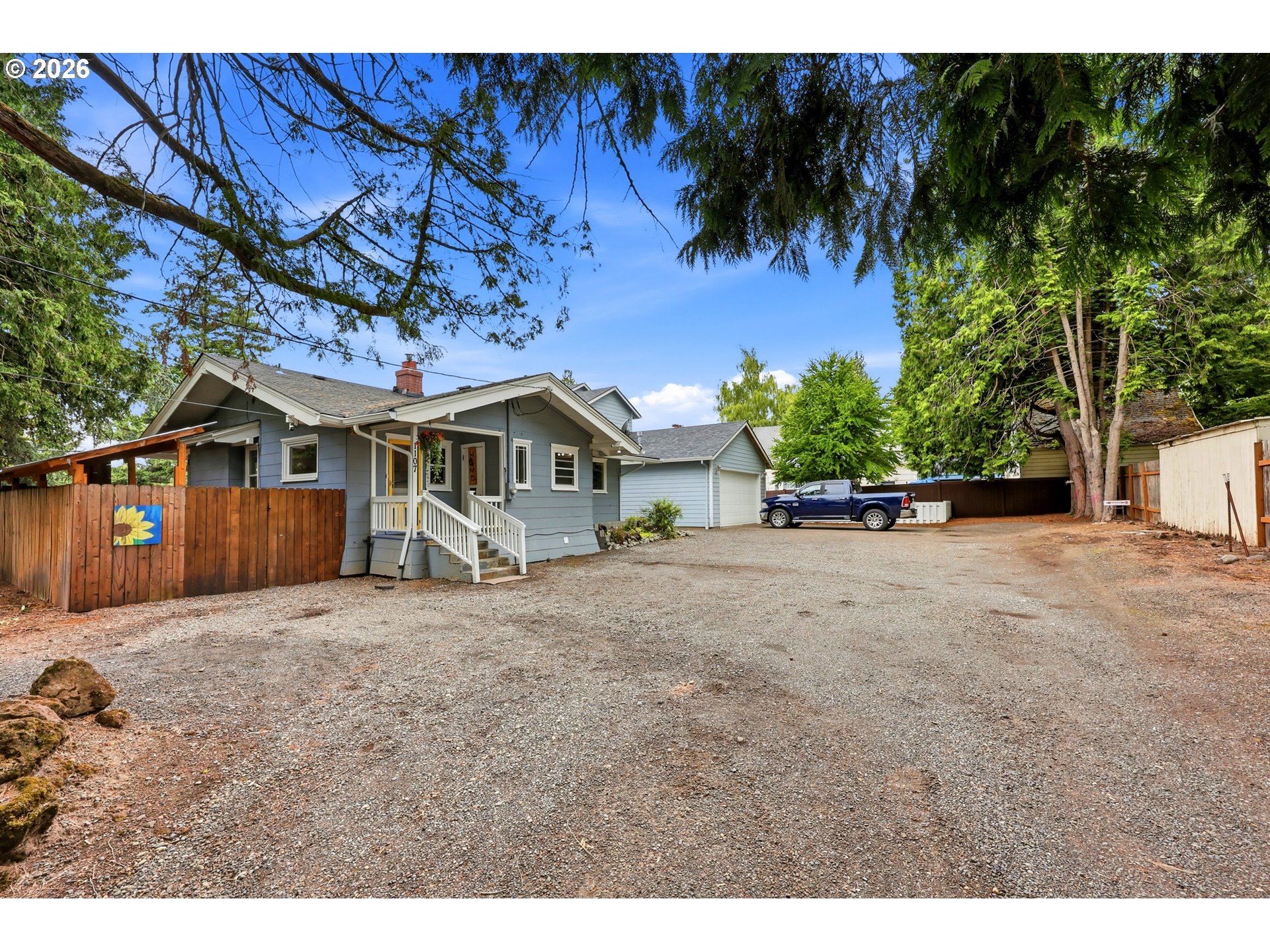 1107 W POWELL BLVD