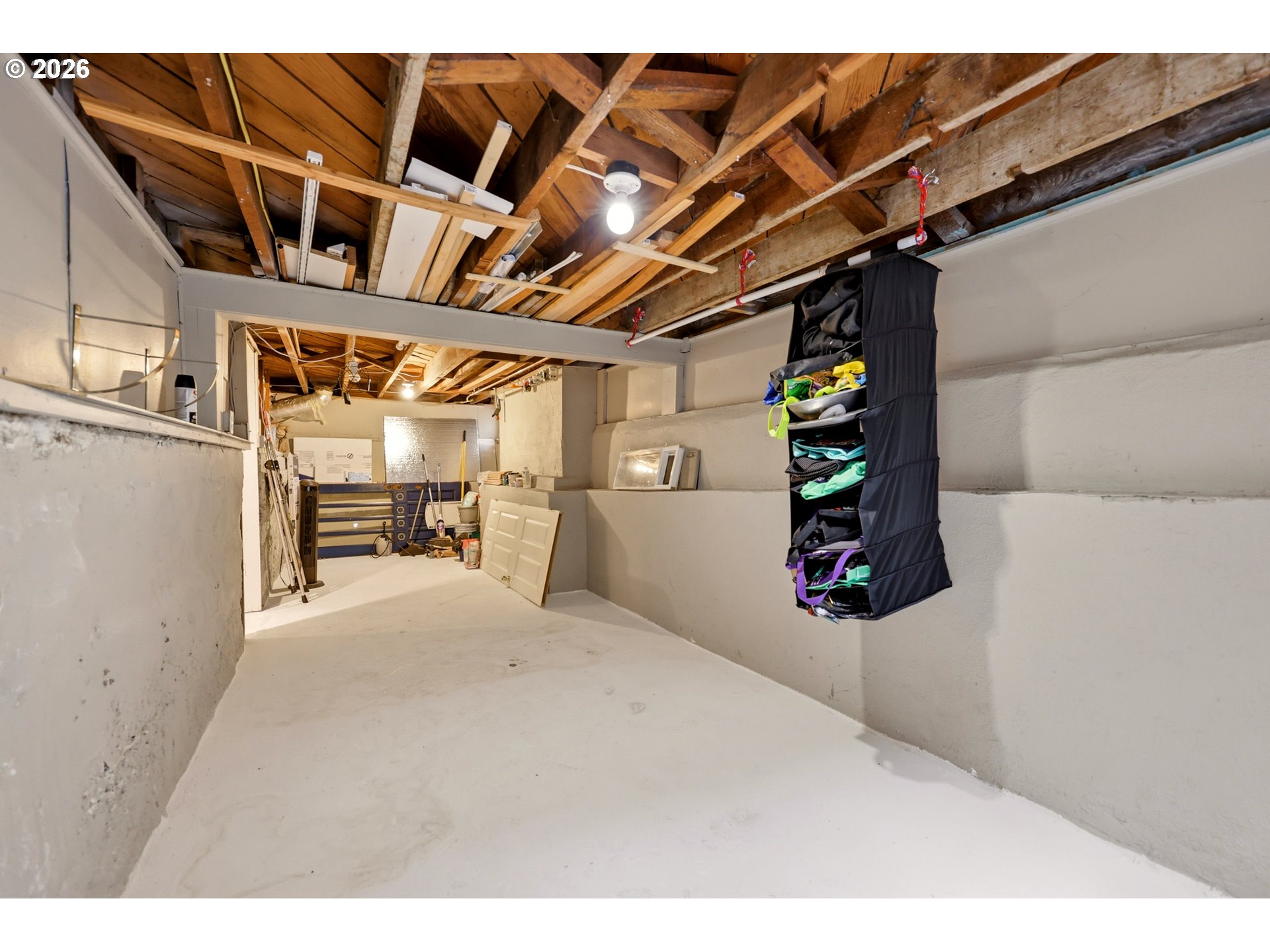 1107 W POWELL BLVD