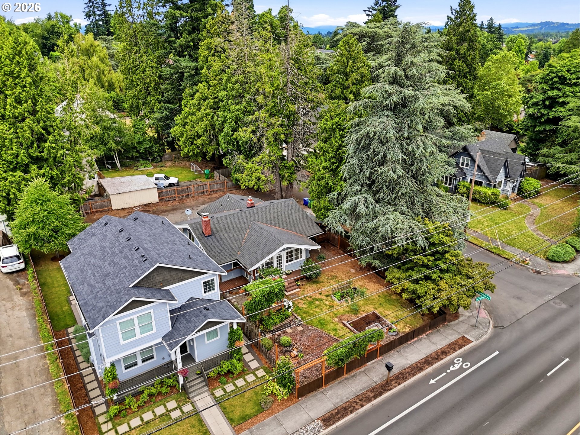 1107 W POWELL BLVD