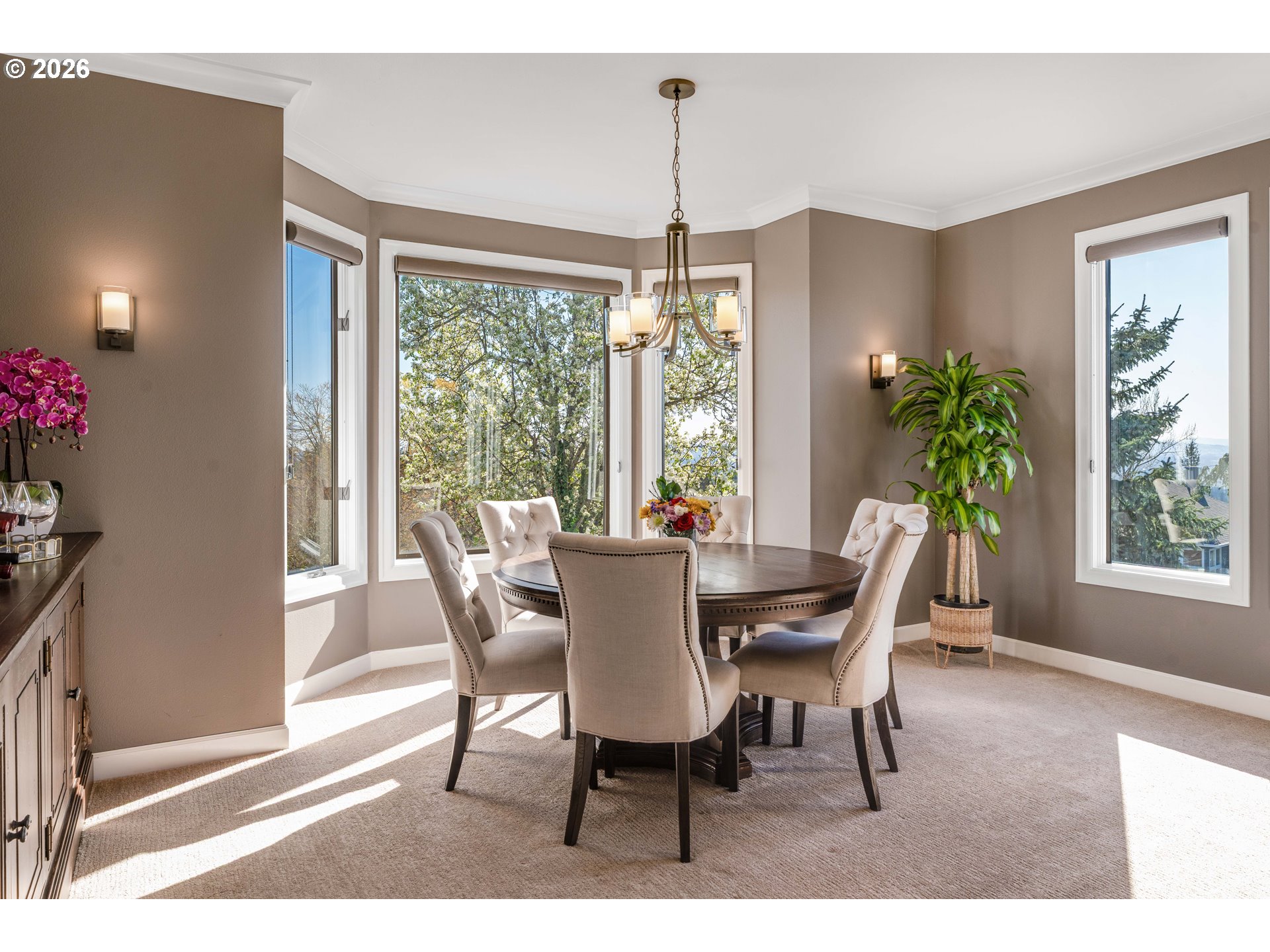 8710 NW HAZELTINE ST