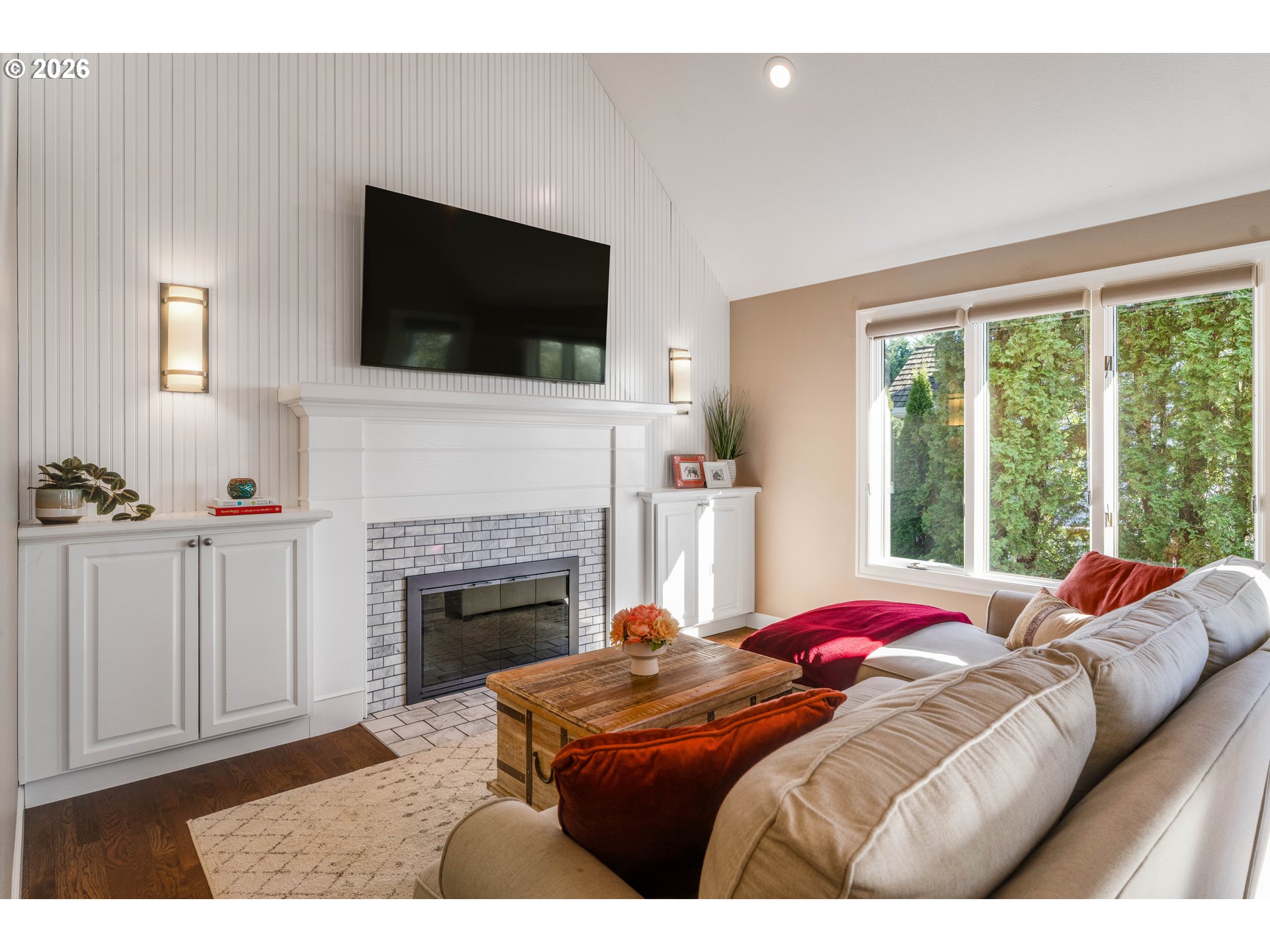 8710 NW HAZELTINE ST