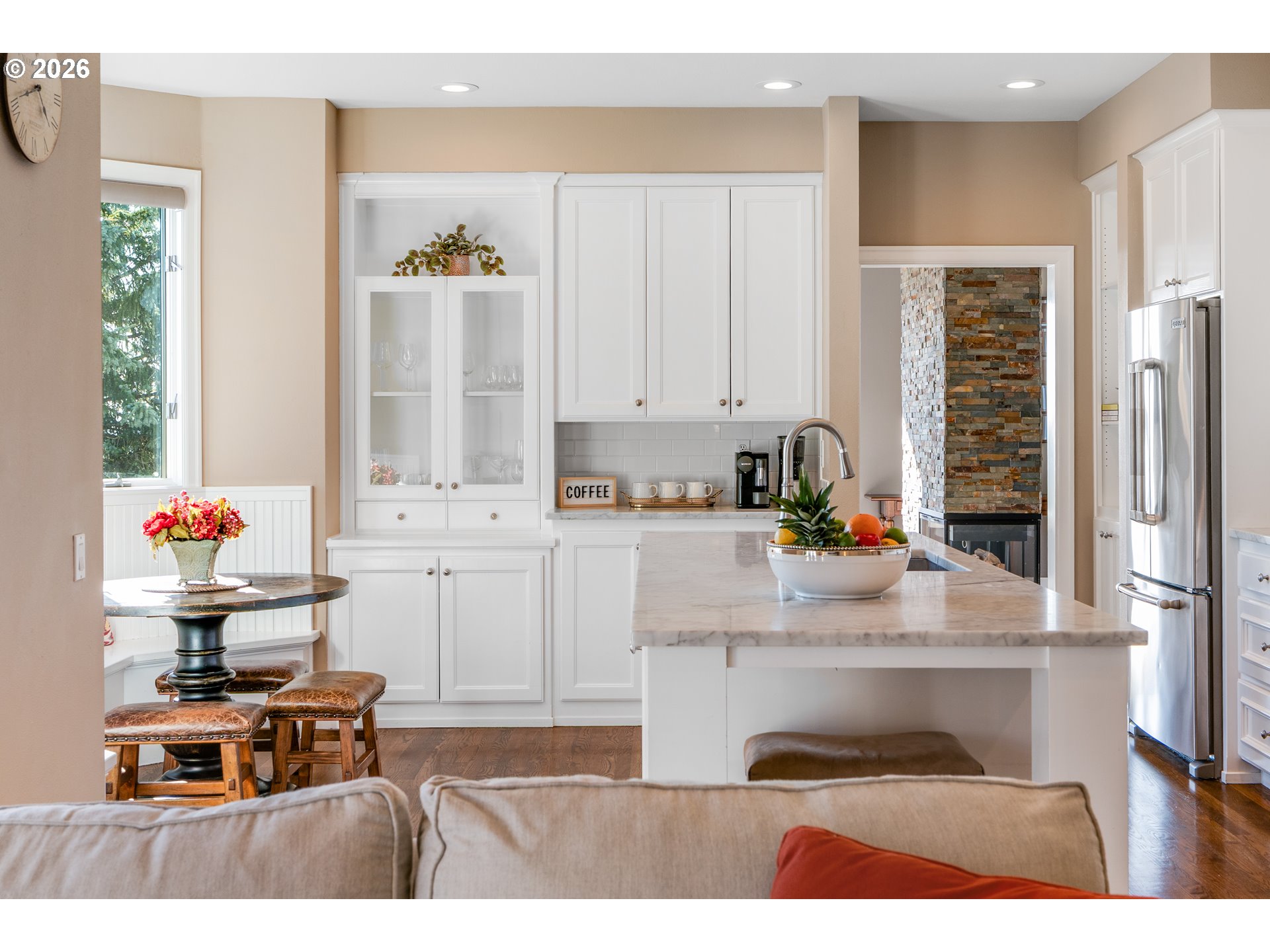 8710 NW HAZELTINE ST