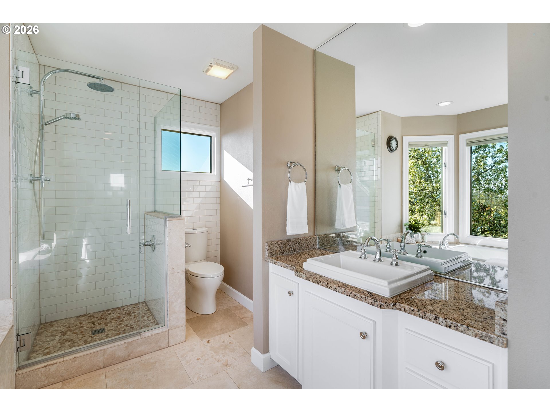 8710 NW HAZELTINE ST