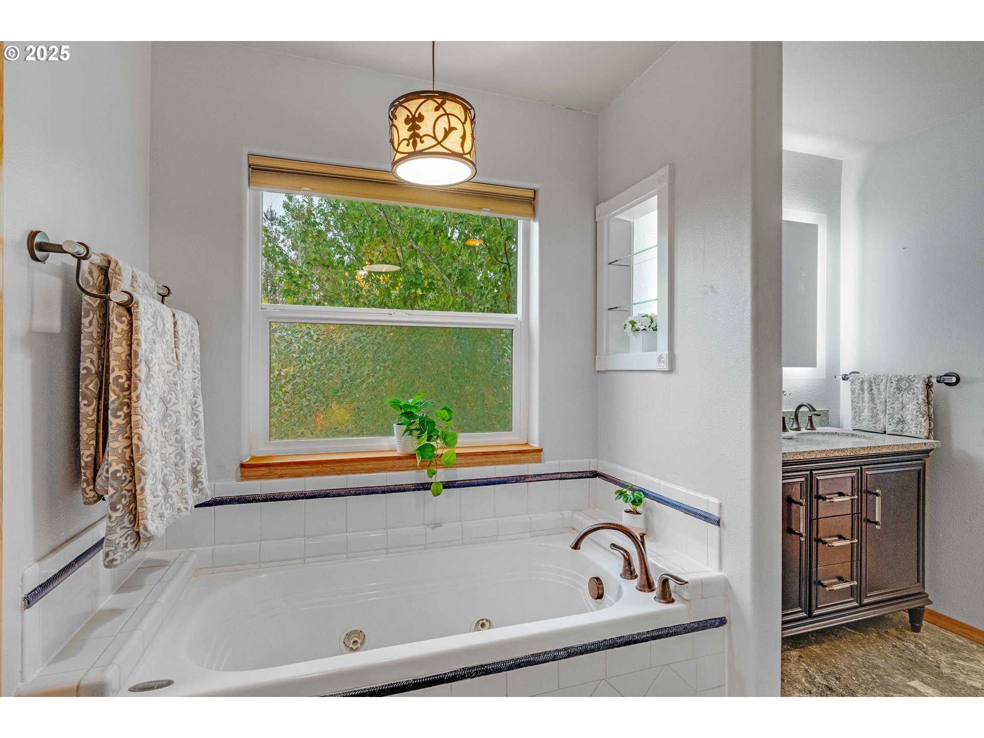 9905 SE TOP O SCOTT ST