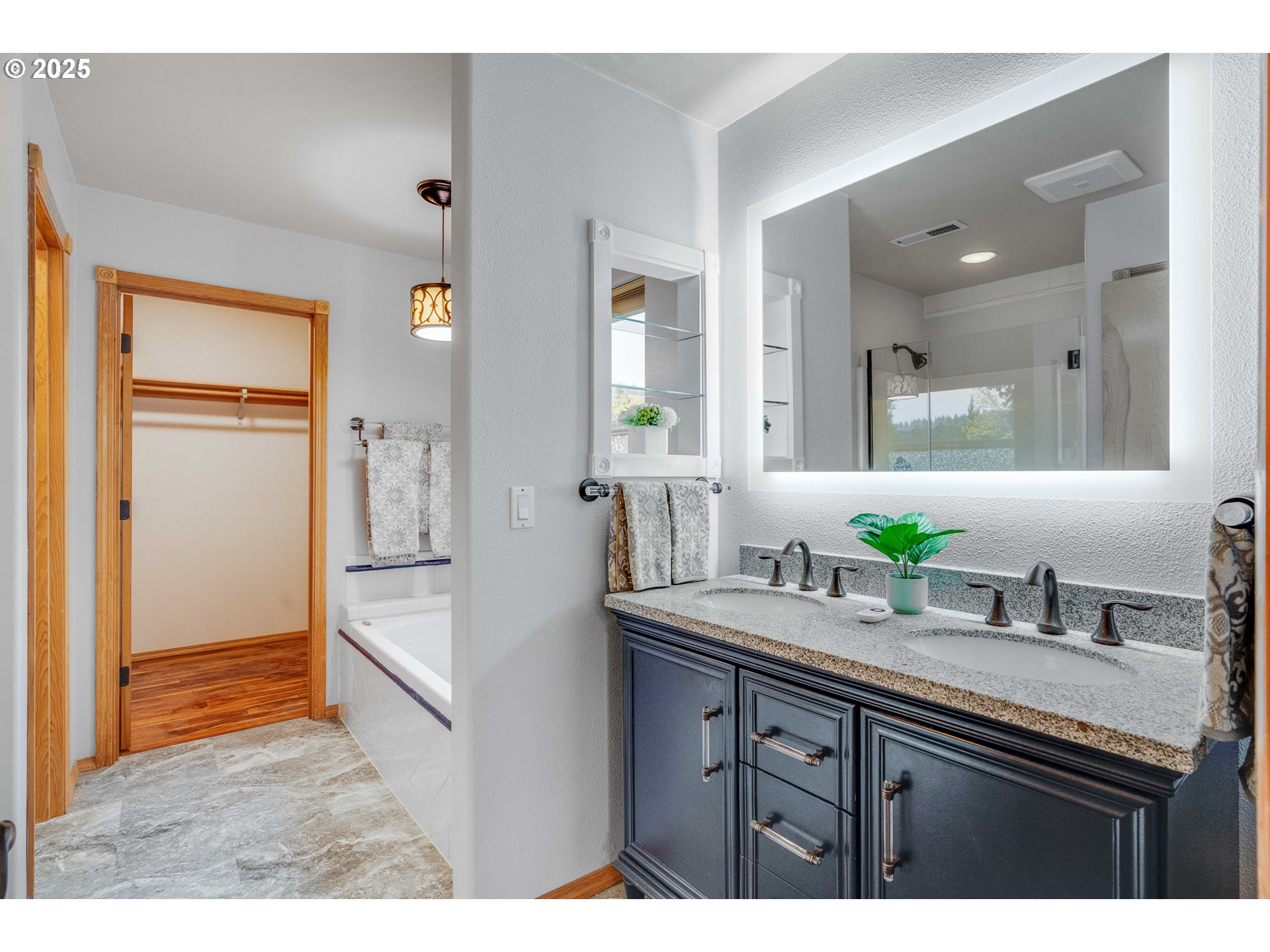 9905 SE TOP O SCOTT ST