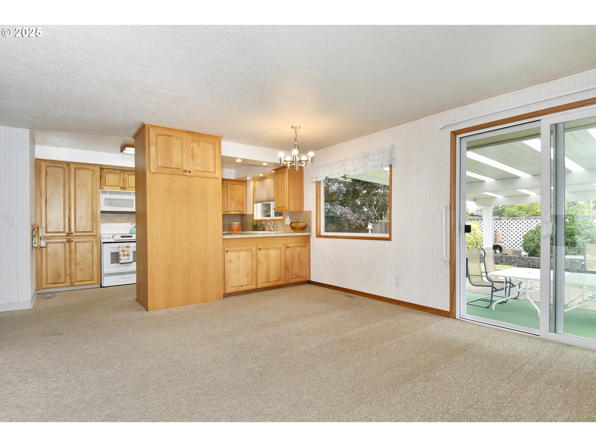 13275 NE THOMPSON CT