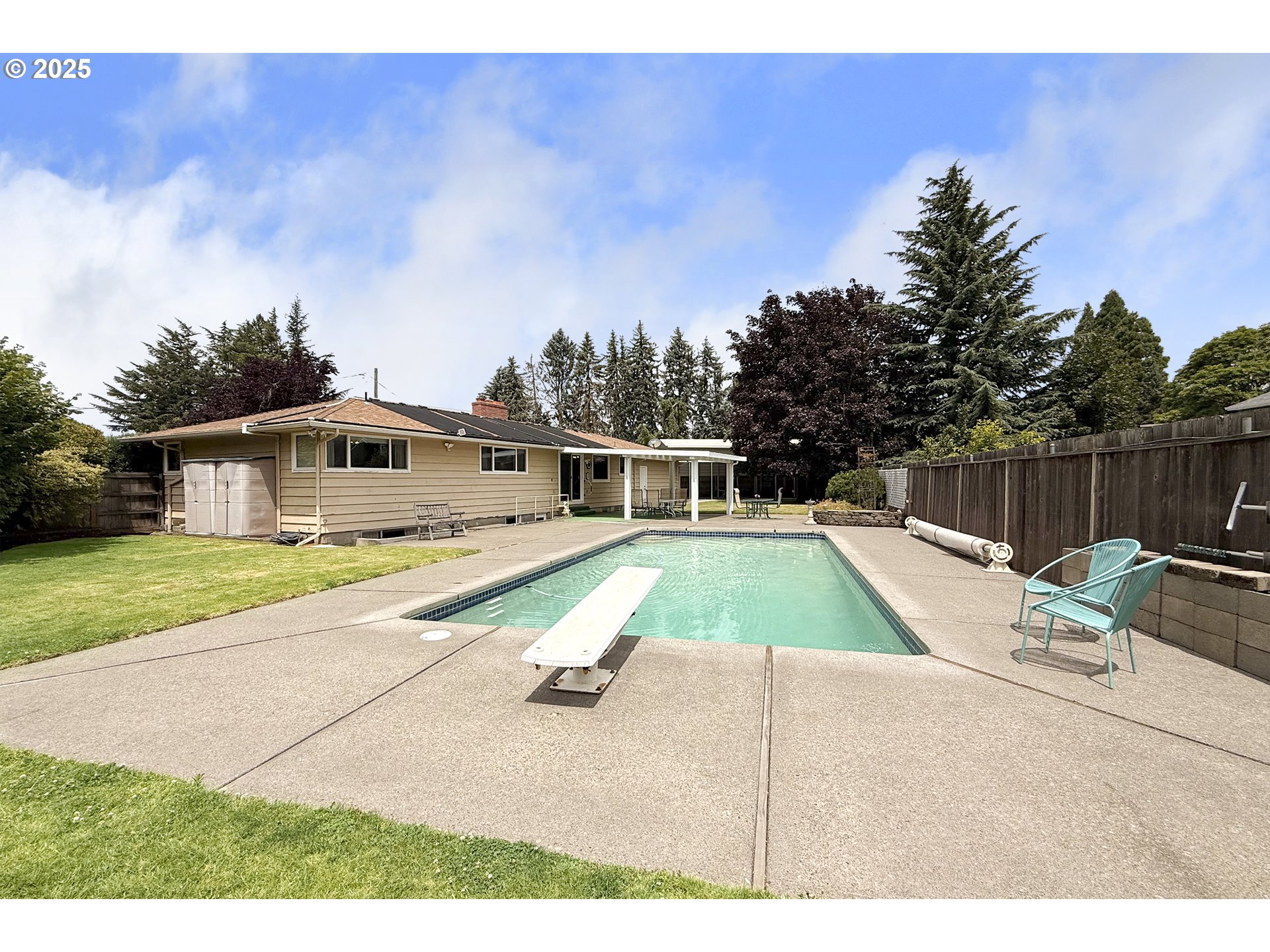 13275 NE THOMPSON CT