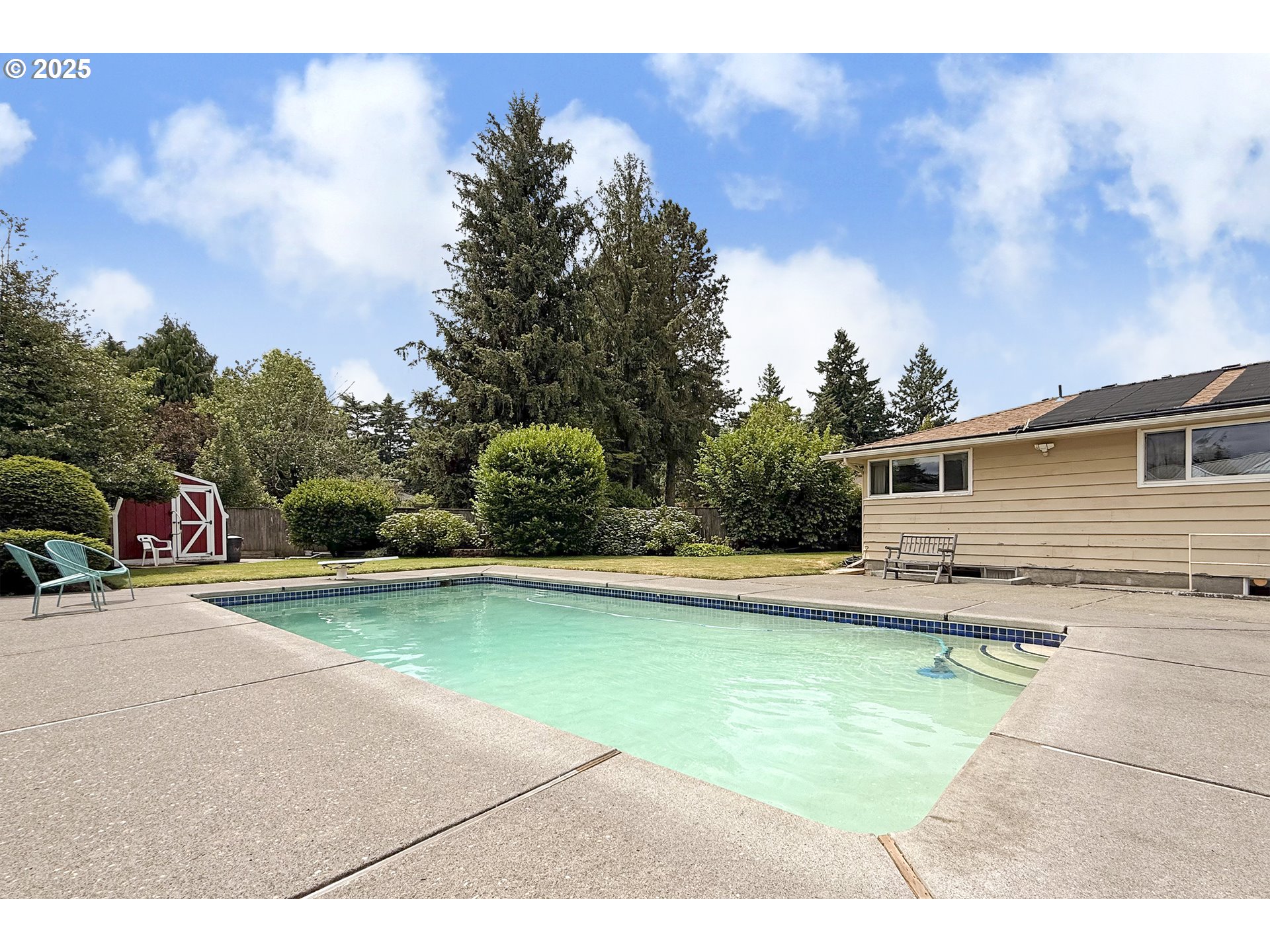 13275 NE THOMPSON CT