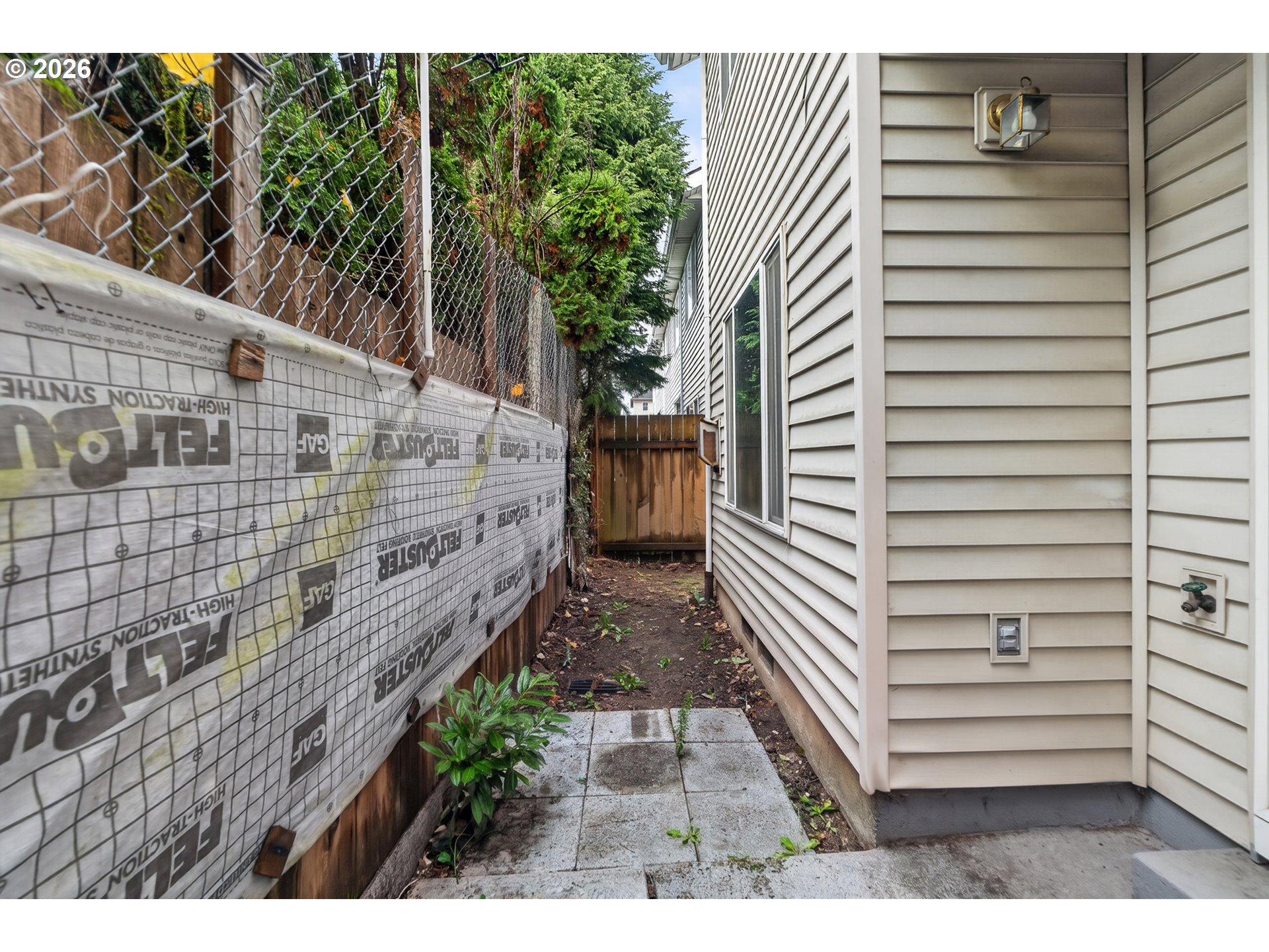 853 SE 193RD AVE