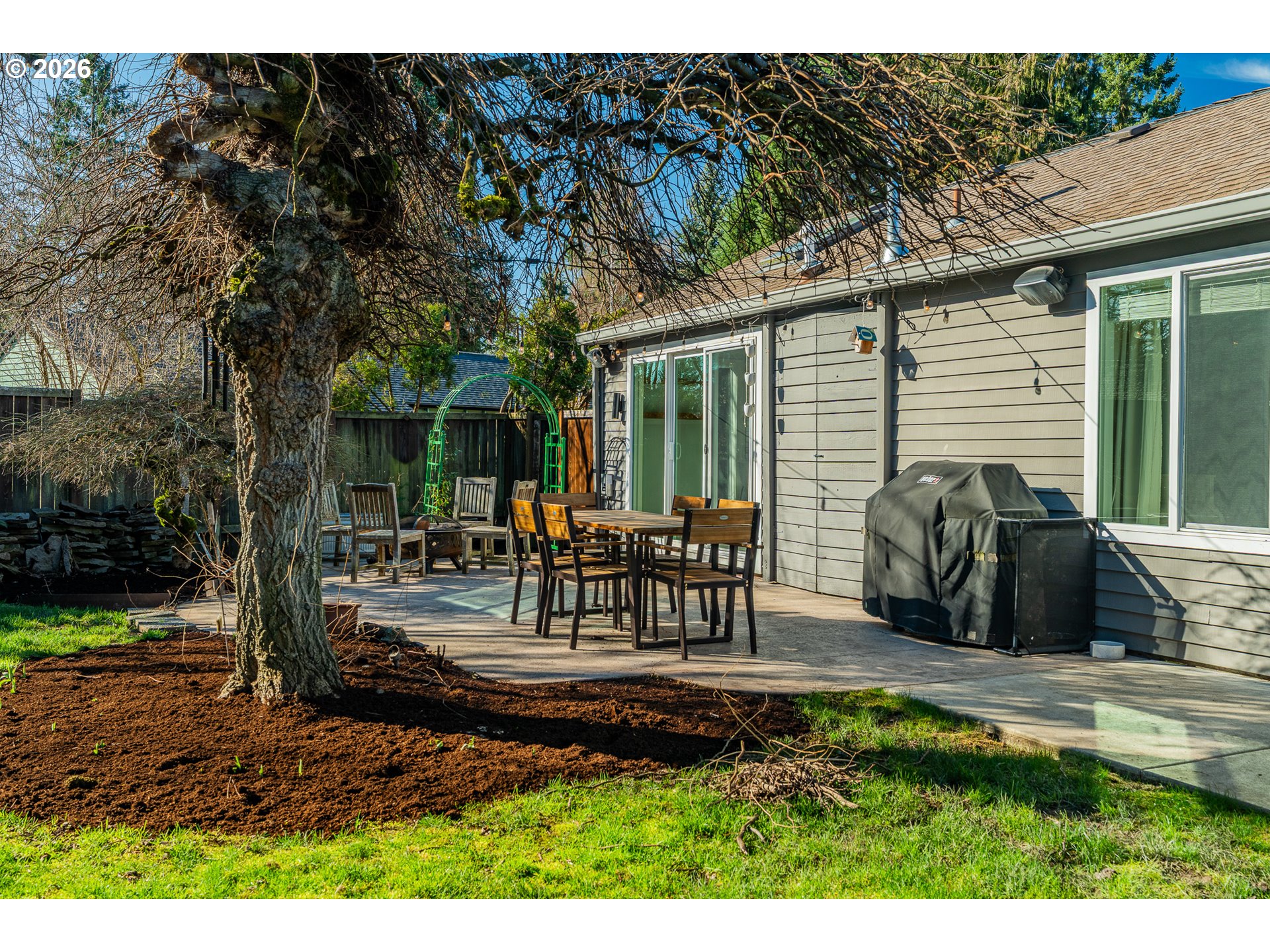 8750 SW BRIDLETRAIL AVE