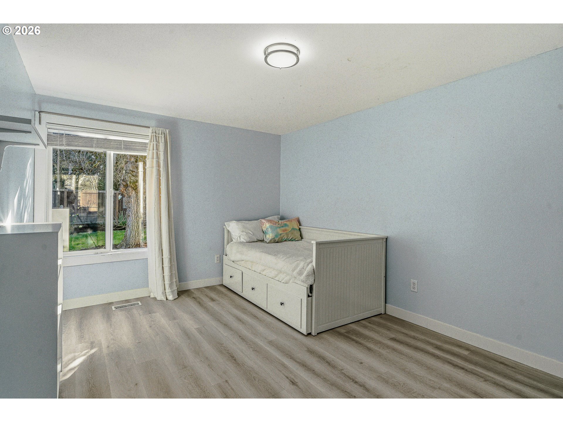 8750 SW BRIDLETRAIL AVE