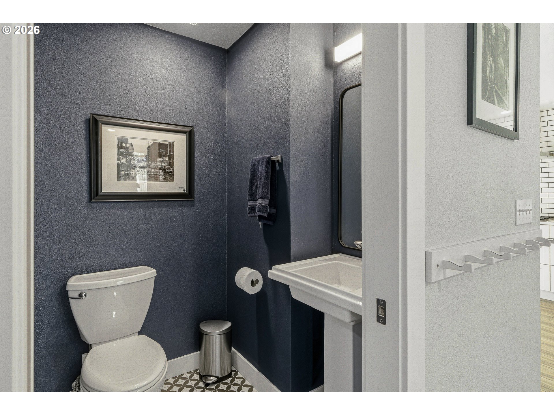 8750 SW BRIDLETRAIL AVE