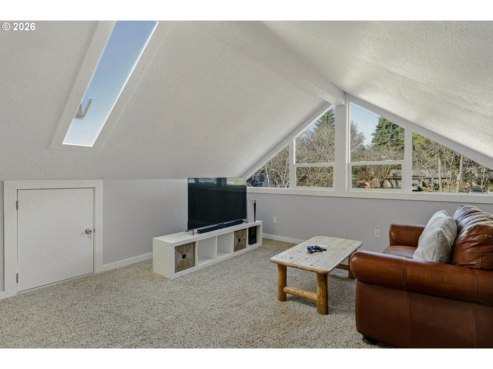 8750 SW BRIDLETRAIL AVE