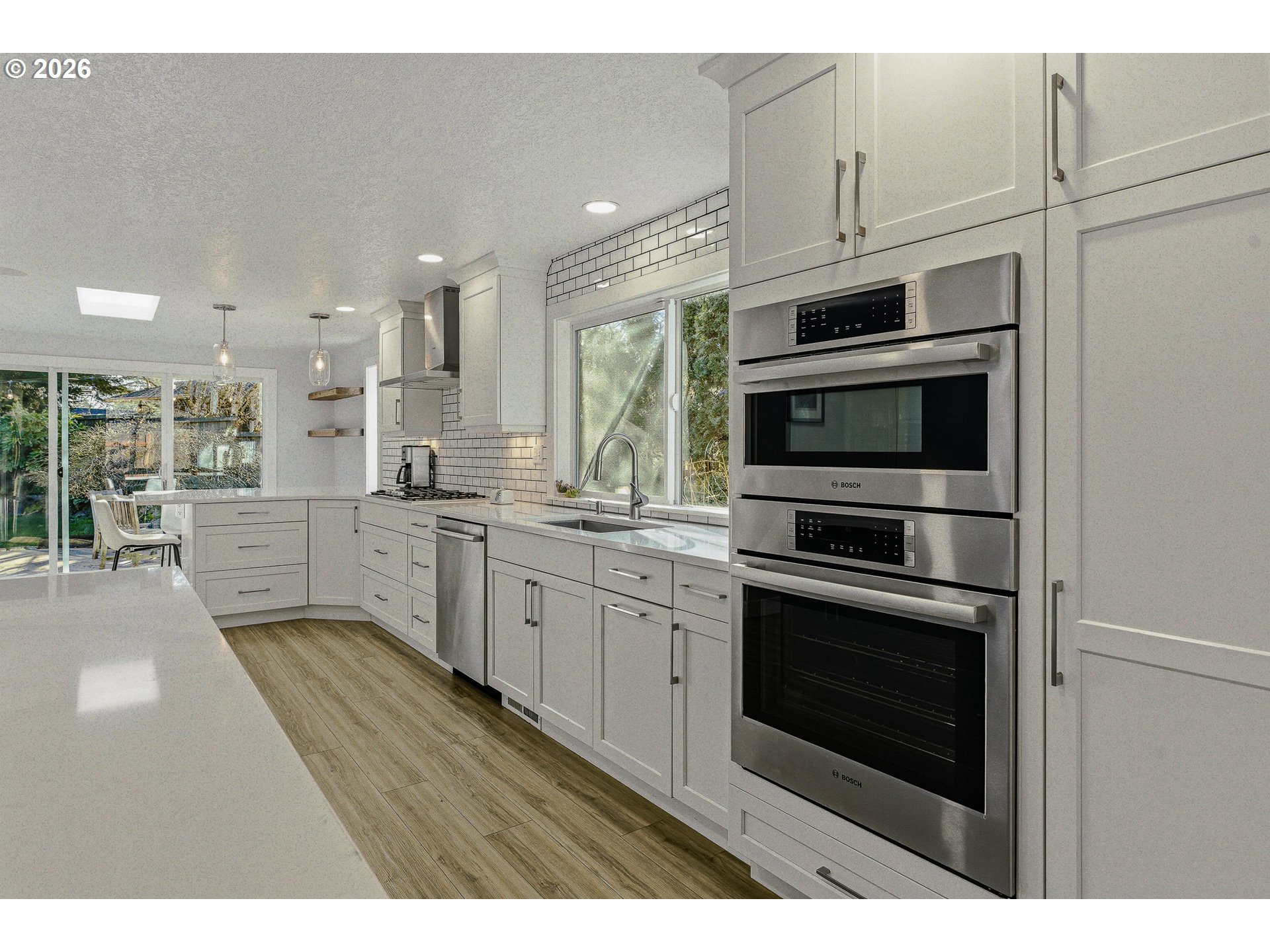 8750 SW BRIDLETRAIL AVE