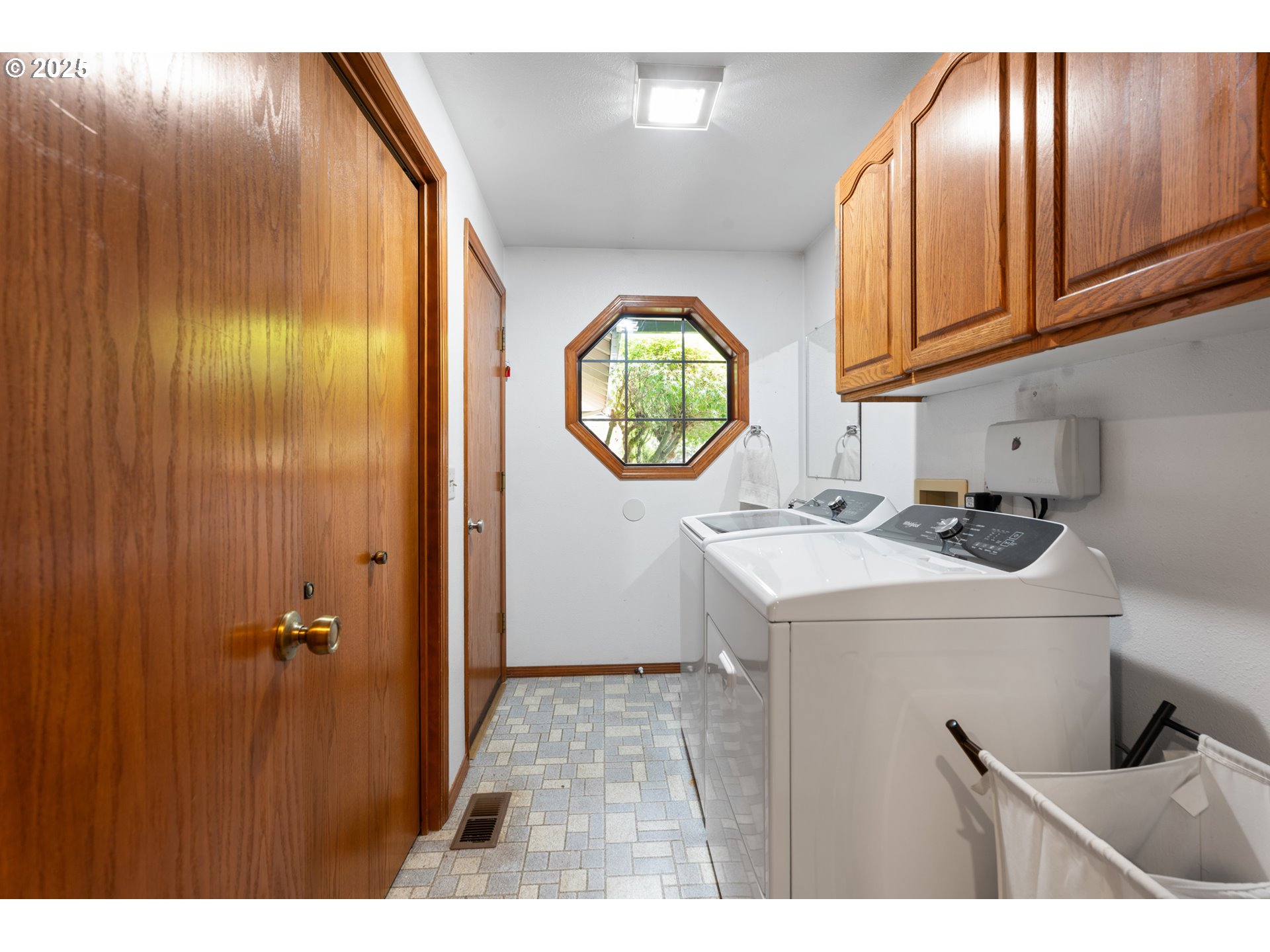 22001 S MONTE CARLO WAY