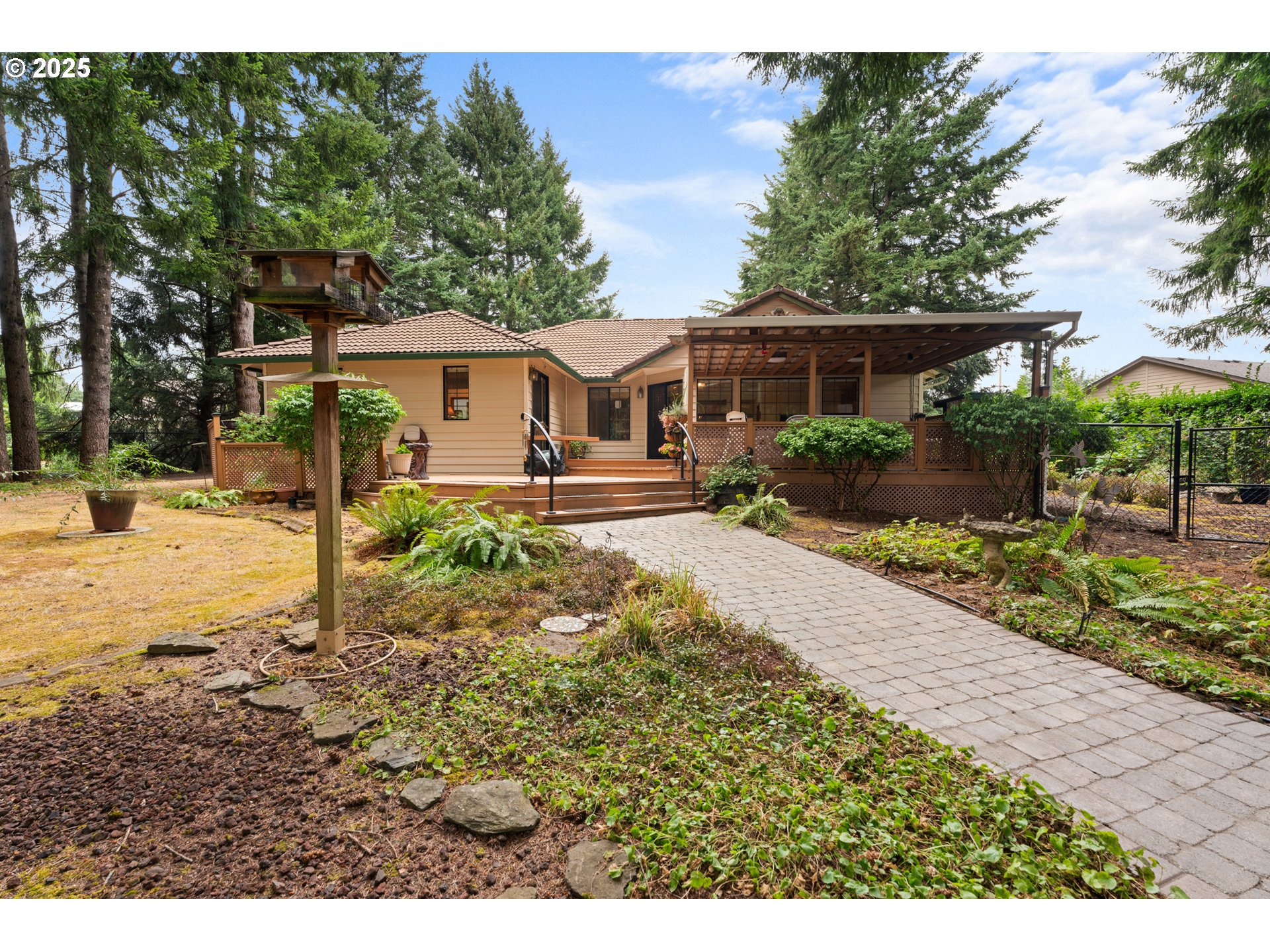 22001 S MONTE CARLO WAY