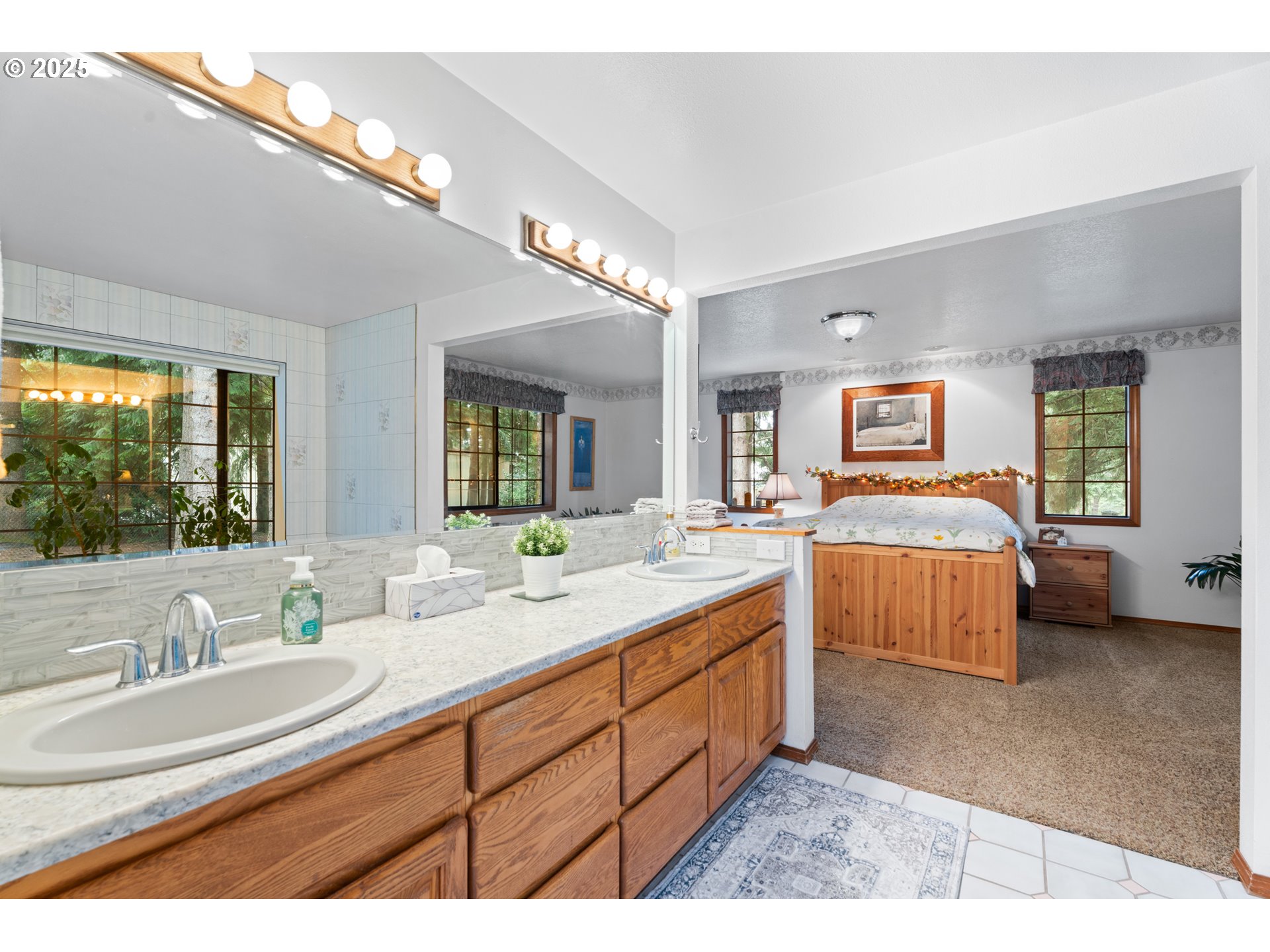 22001 S MONTE CARLO WAY