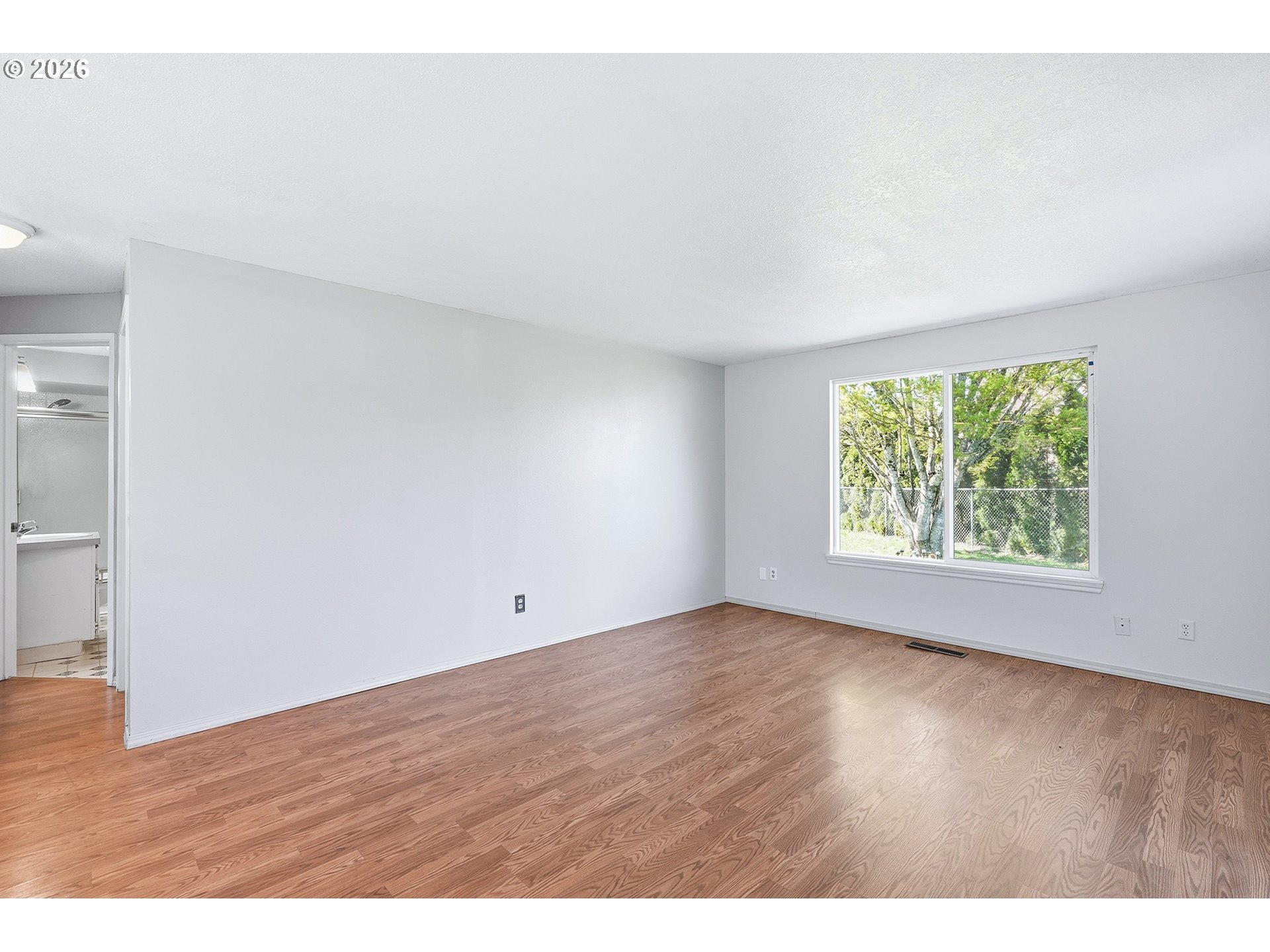 1137 1139 SW FOX CT