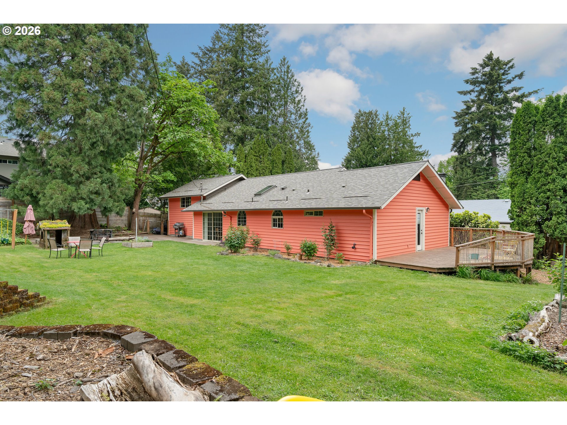 5010 SW MAPLEWOOD RD