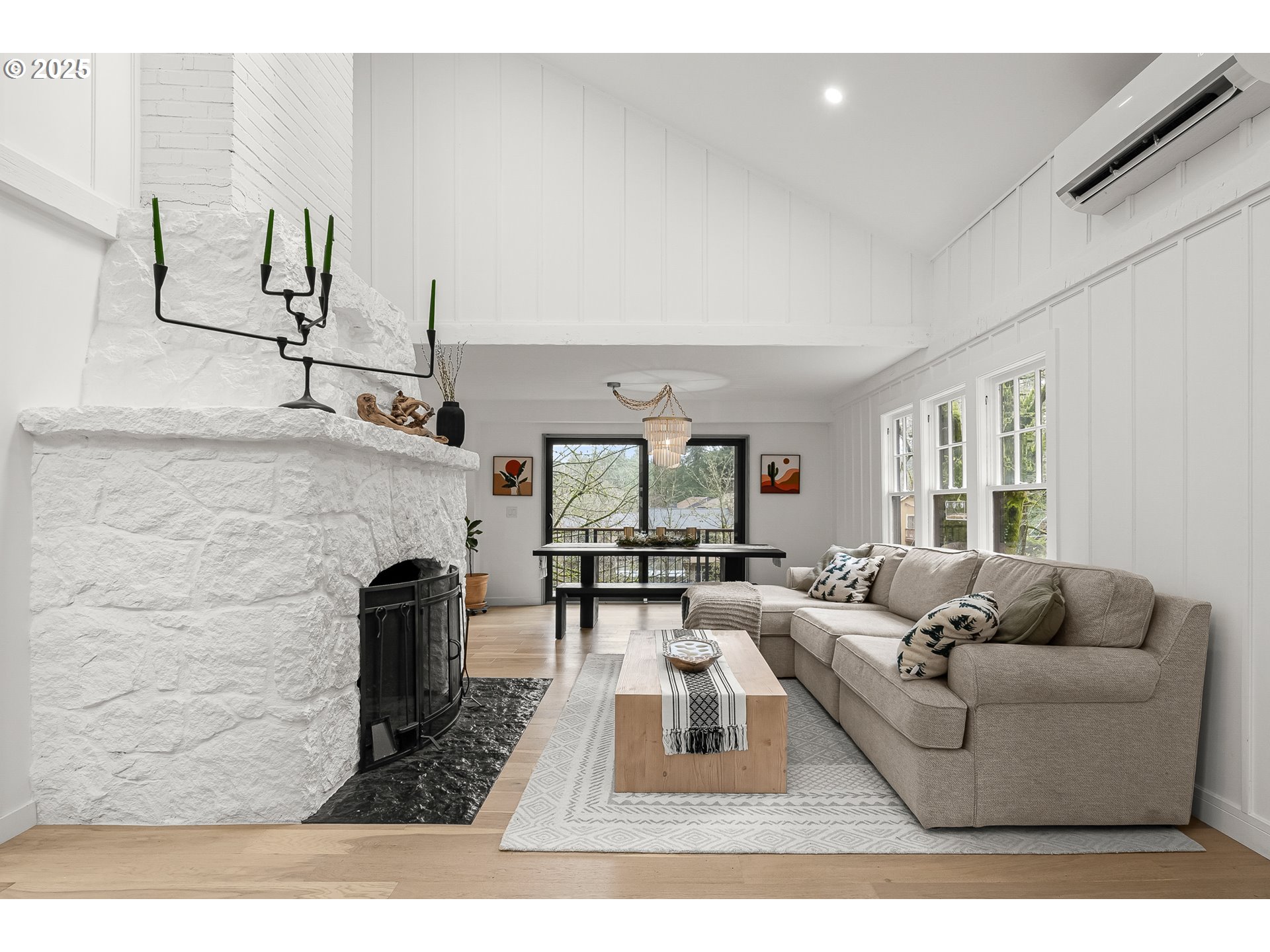 5247 SW GARDEN HOME RD