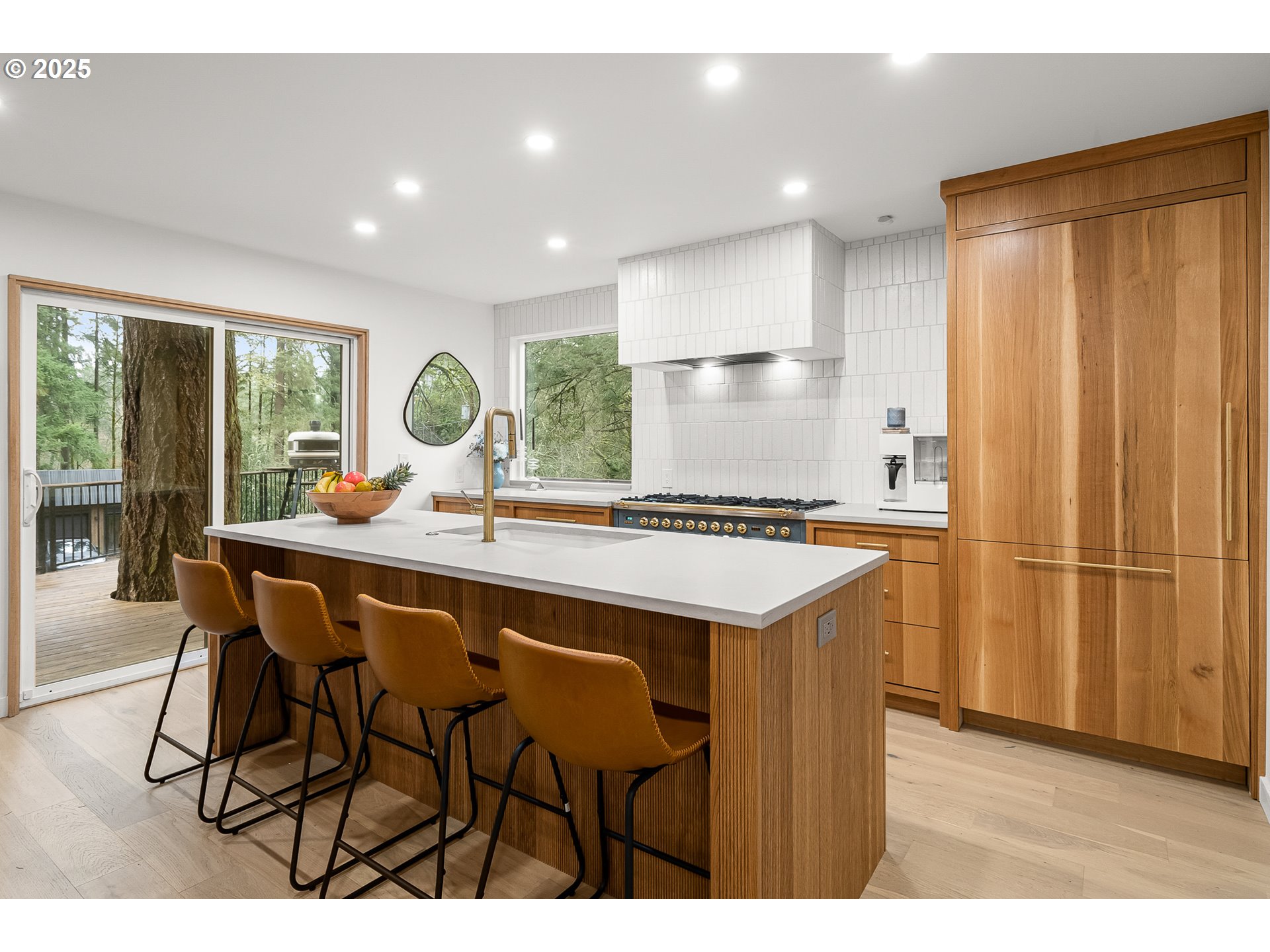 5247 SW GARDEN HOME RD