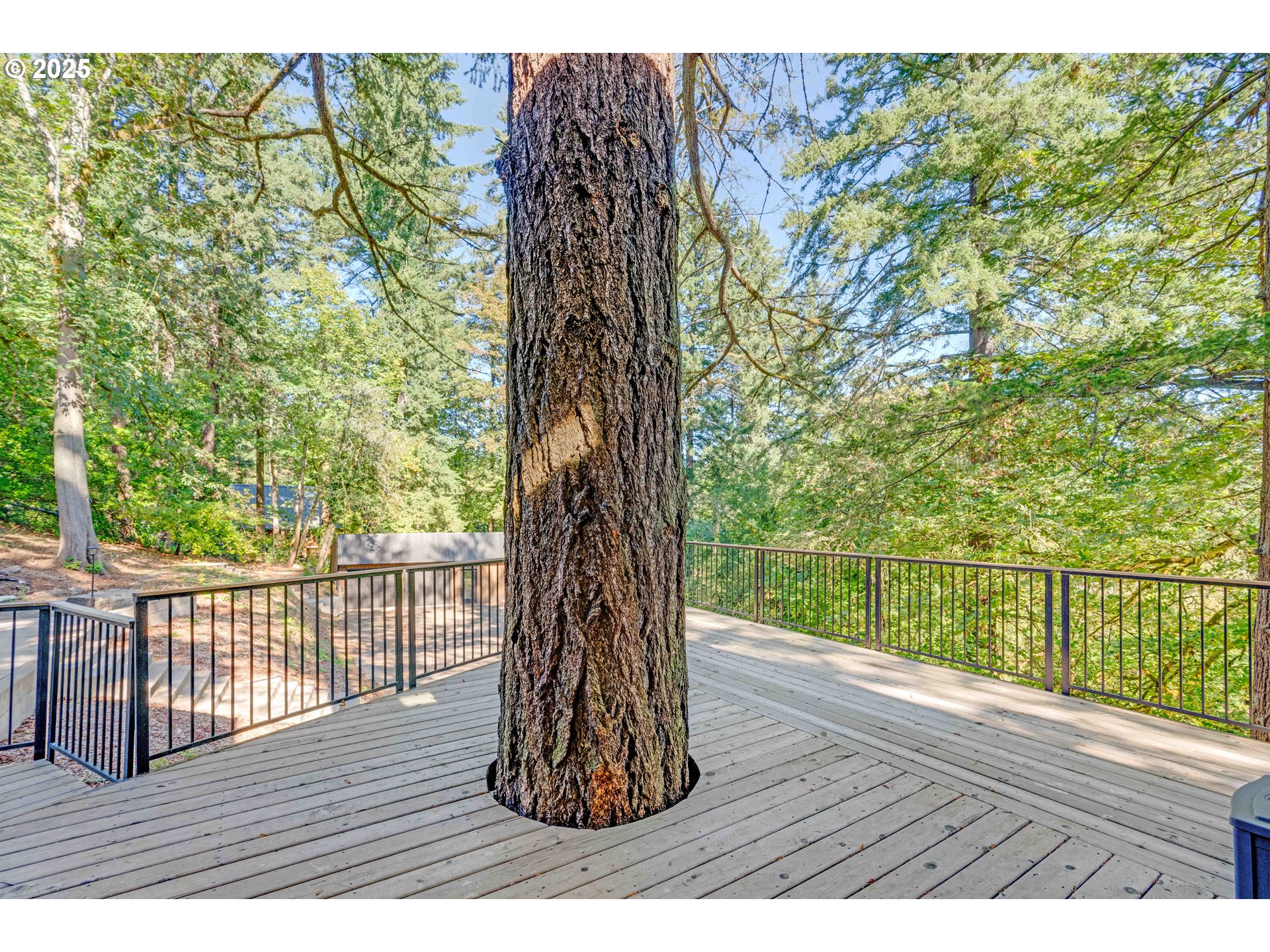 5247 SW GARDEN HOME RD