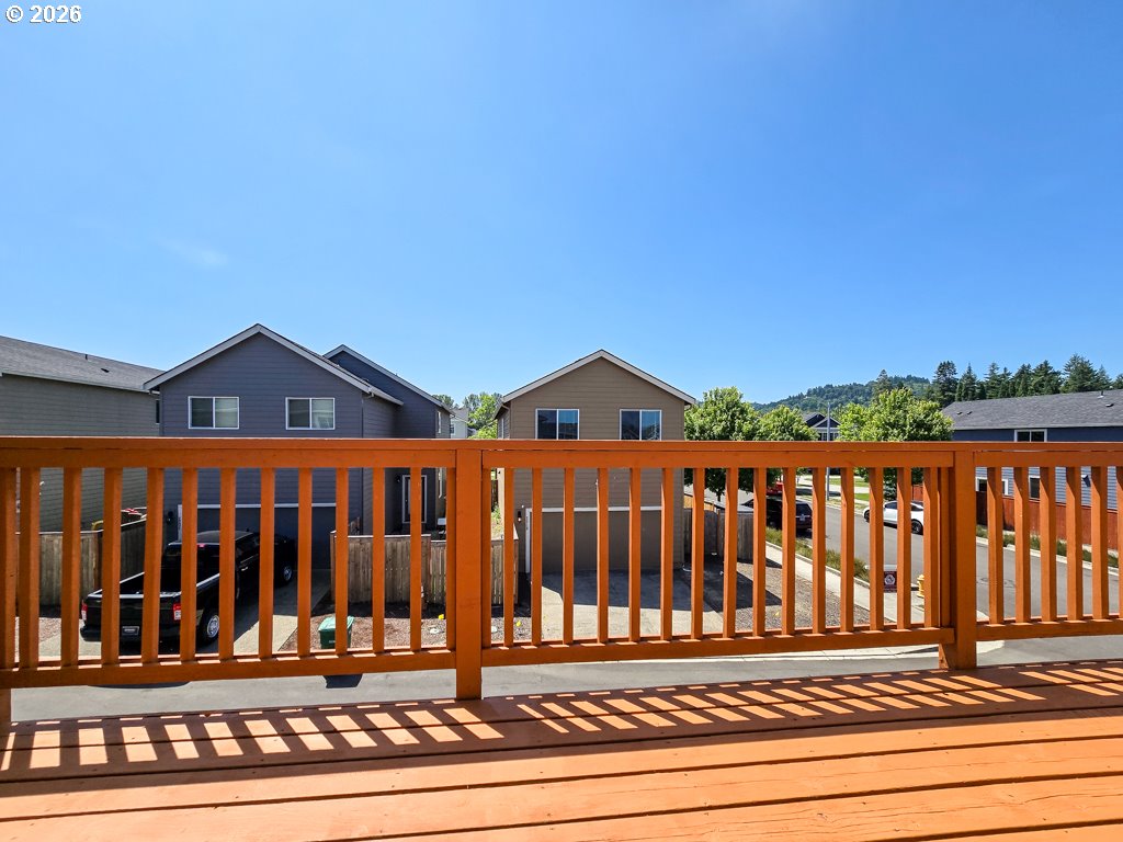 2220 SE 16TH ST
