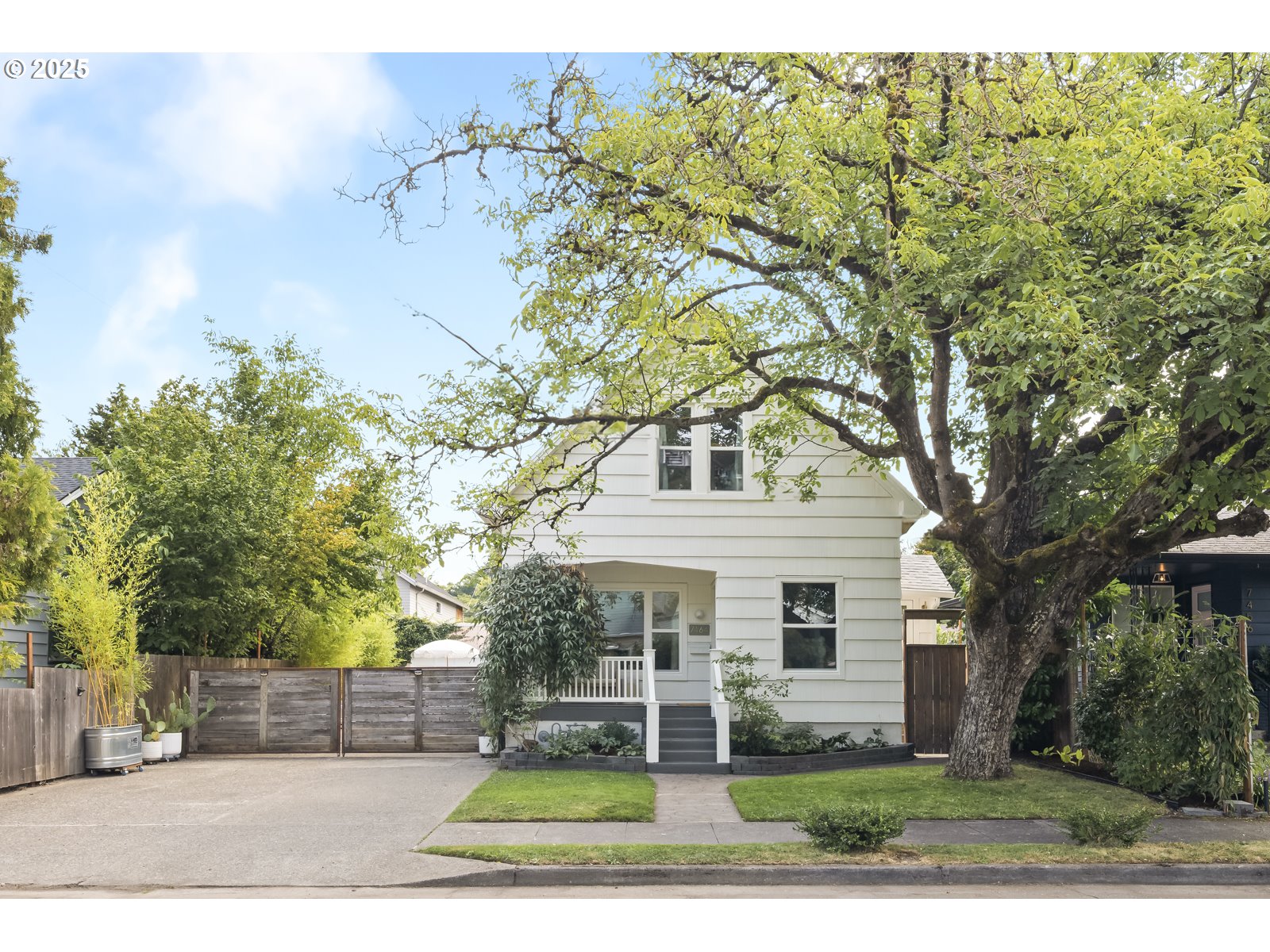 7464 N OLIN AVE, Portland