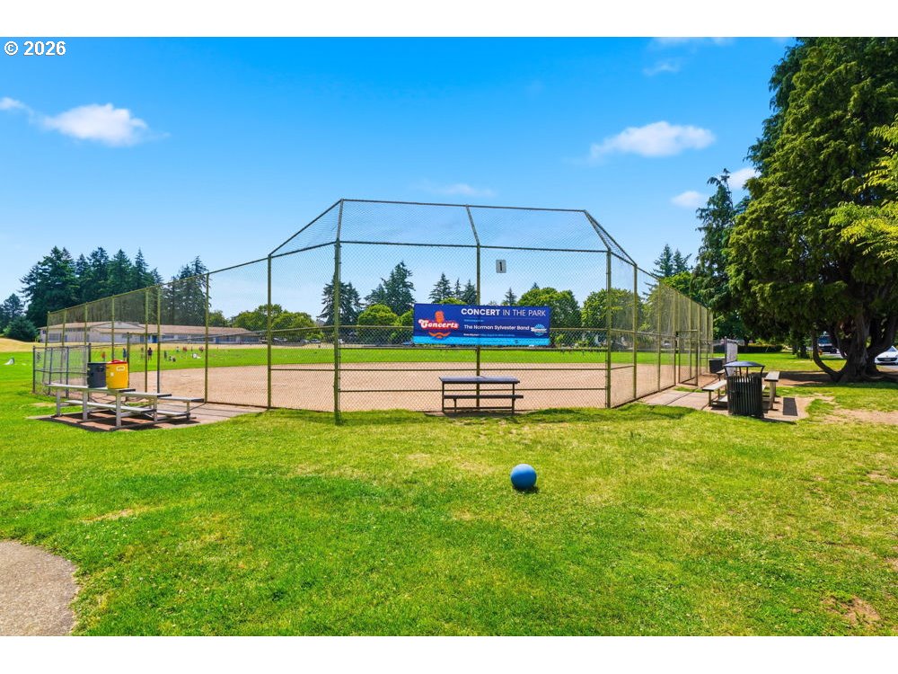3226 NE 65TH AVE