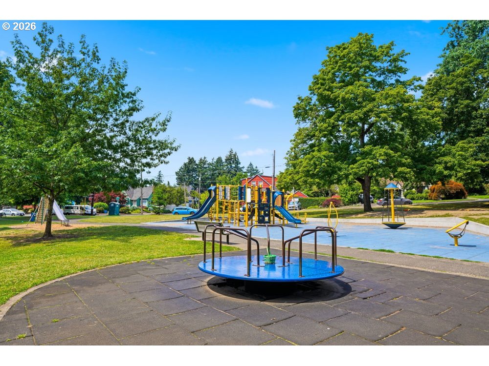 3226 NE 65TH AVE