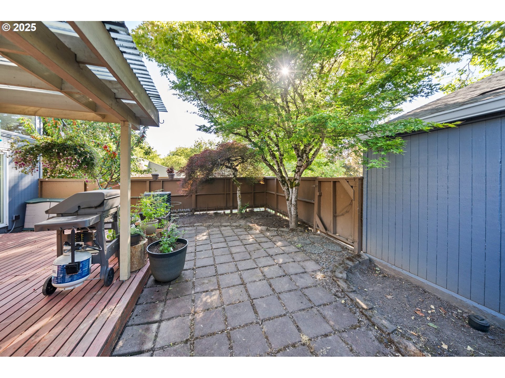 17622 NW ROLLING HILL LN